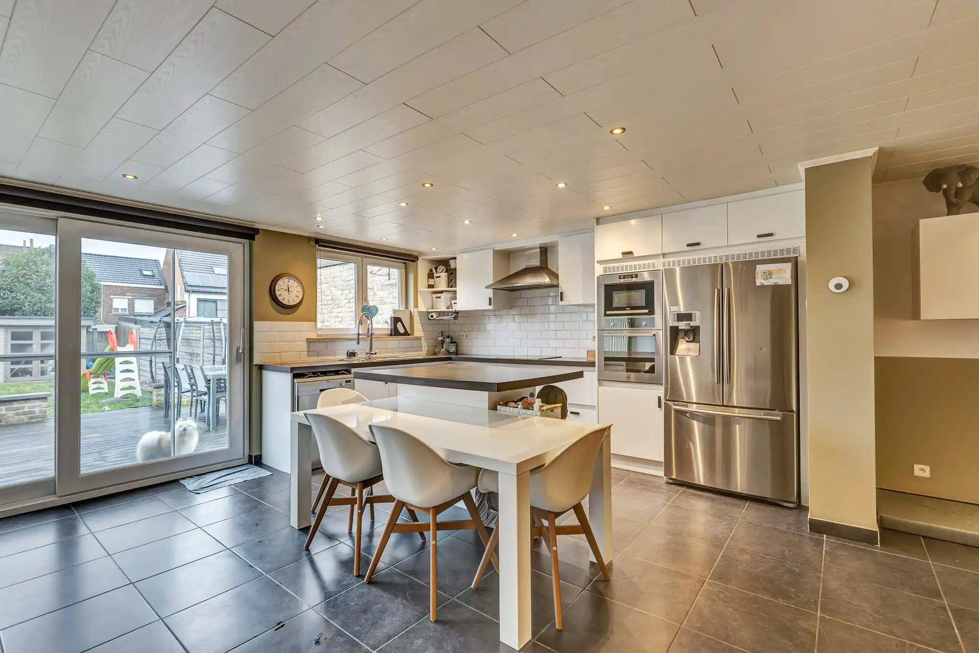 Prachtige instapklare woning met 3 slpks, tuin en garage foto 8