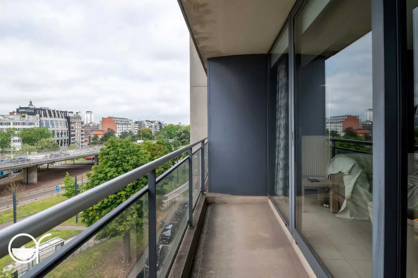 2-slaapkamerappartement met terras foto 2