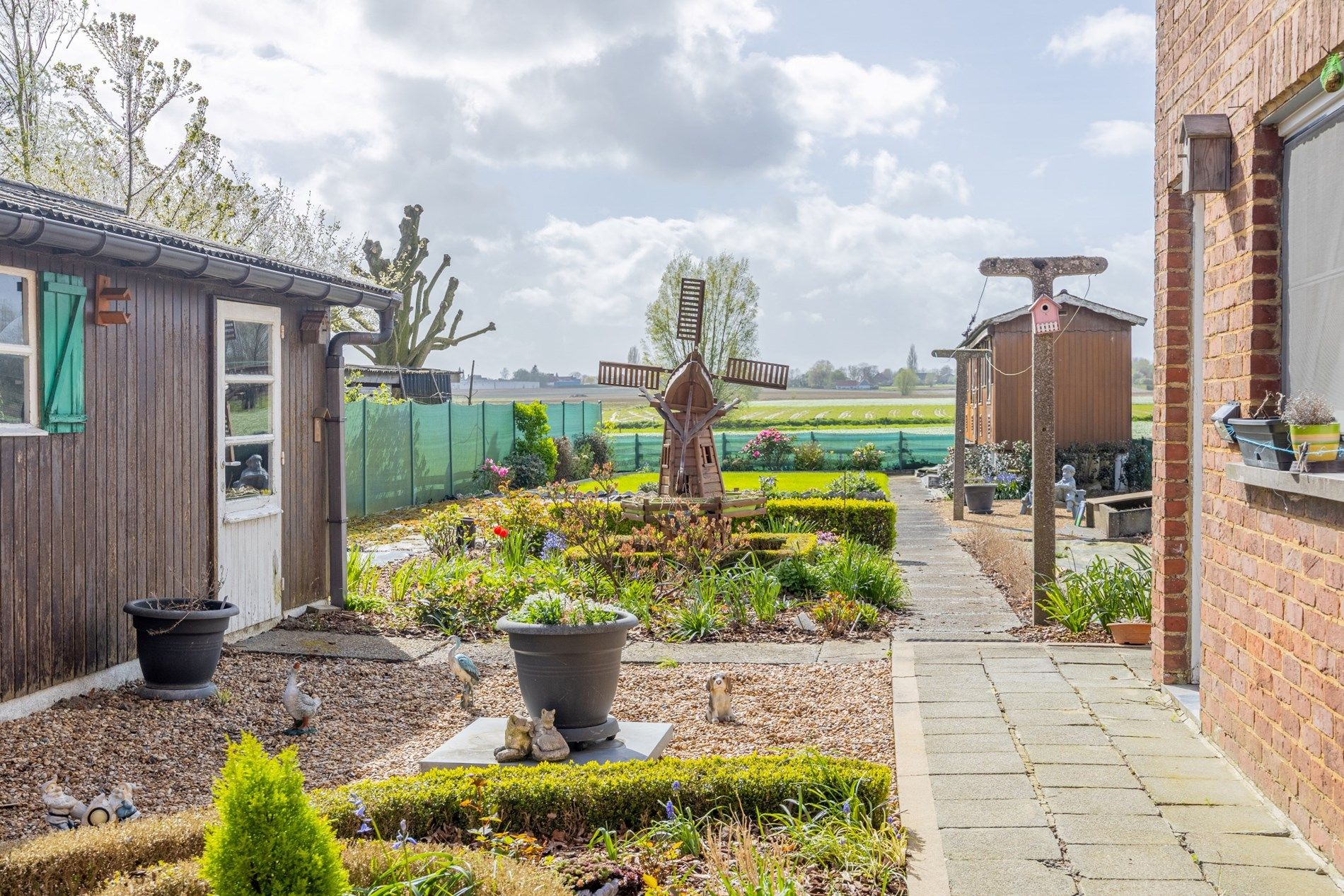 CHARMANT TE RENOVEREN WONING MET LANDELIJK VERZICHT foto 10