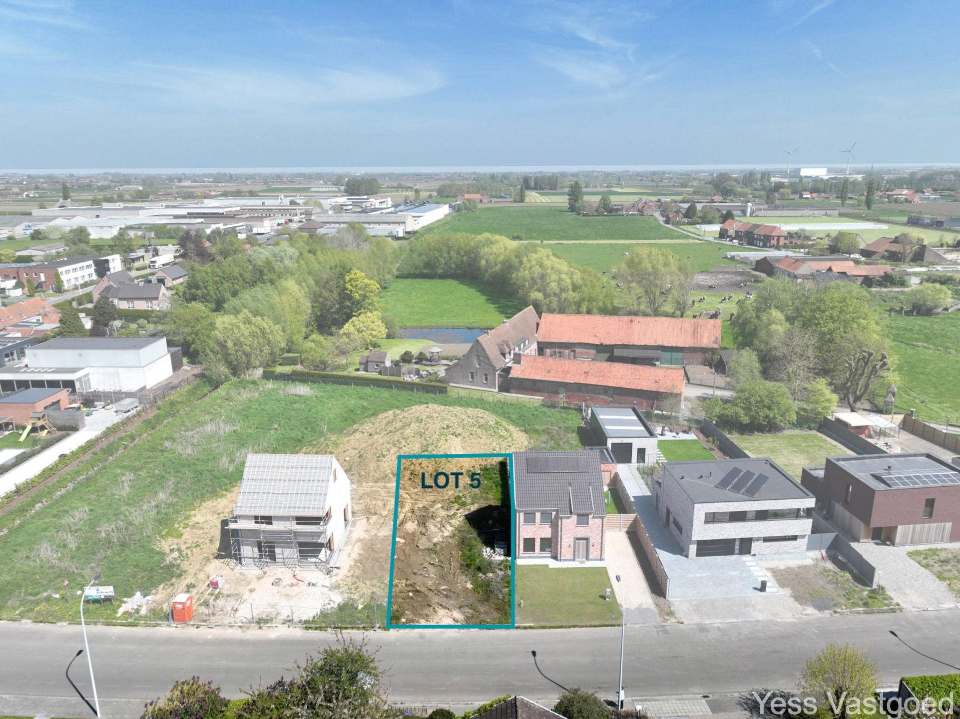 Laatste 3 loten voor prachtige woningen foto {{pictureIndex}}