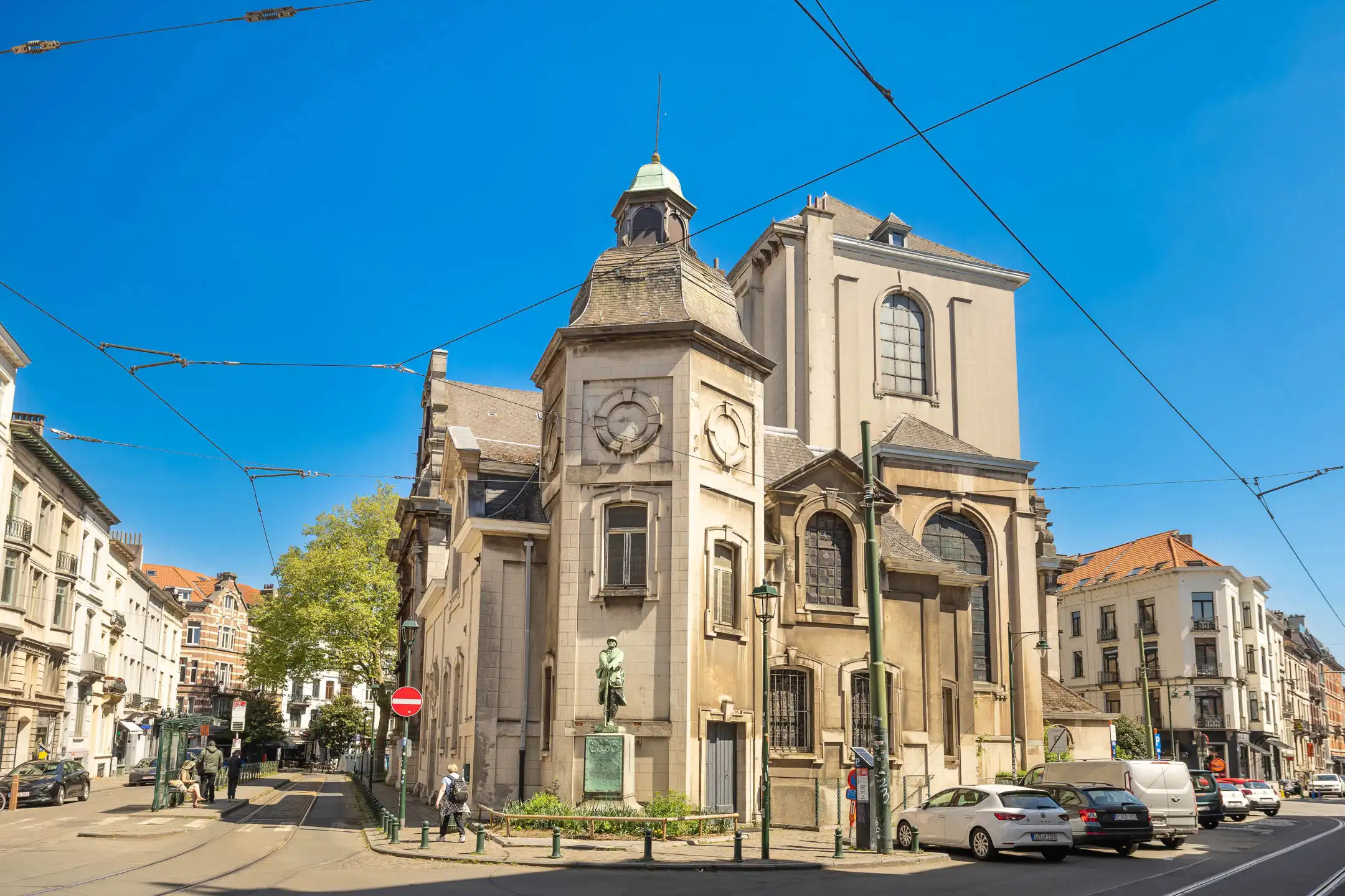 Volledig gerenoveerd appartement met 2 slaapkamers  foto 6