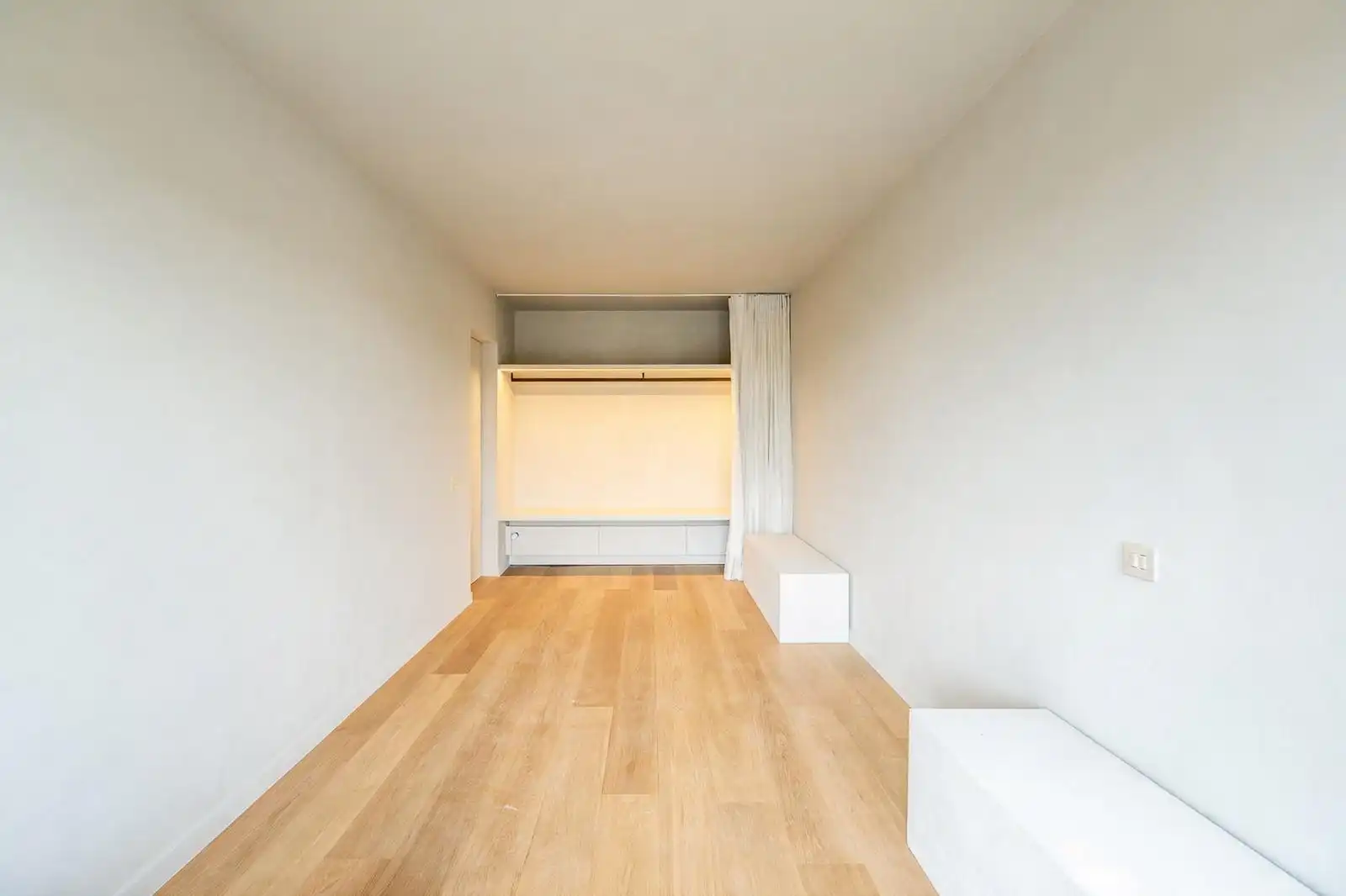 Stijlvol gerenoveerd appartement met zijdelings zeezicht te Koksijde! foto 12