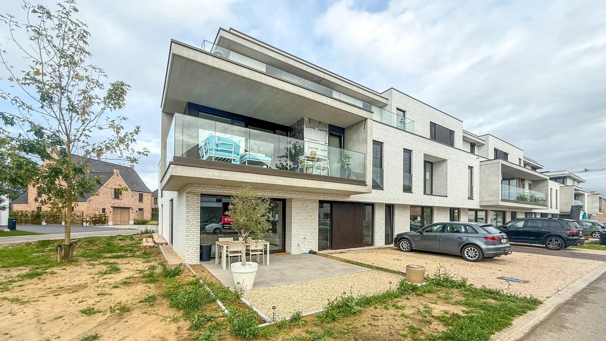 Luxueus nieuwbouwappartement met 3 slpks, parking+berging! foto 36