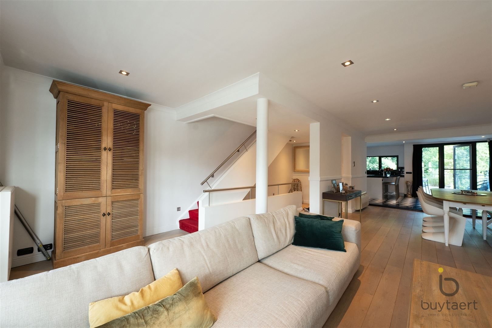 Véél ruimte, terras én tuin: lichtrijk 3 slaapkamer - triplex appartement in hartje Schilde! foto 15