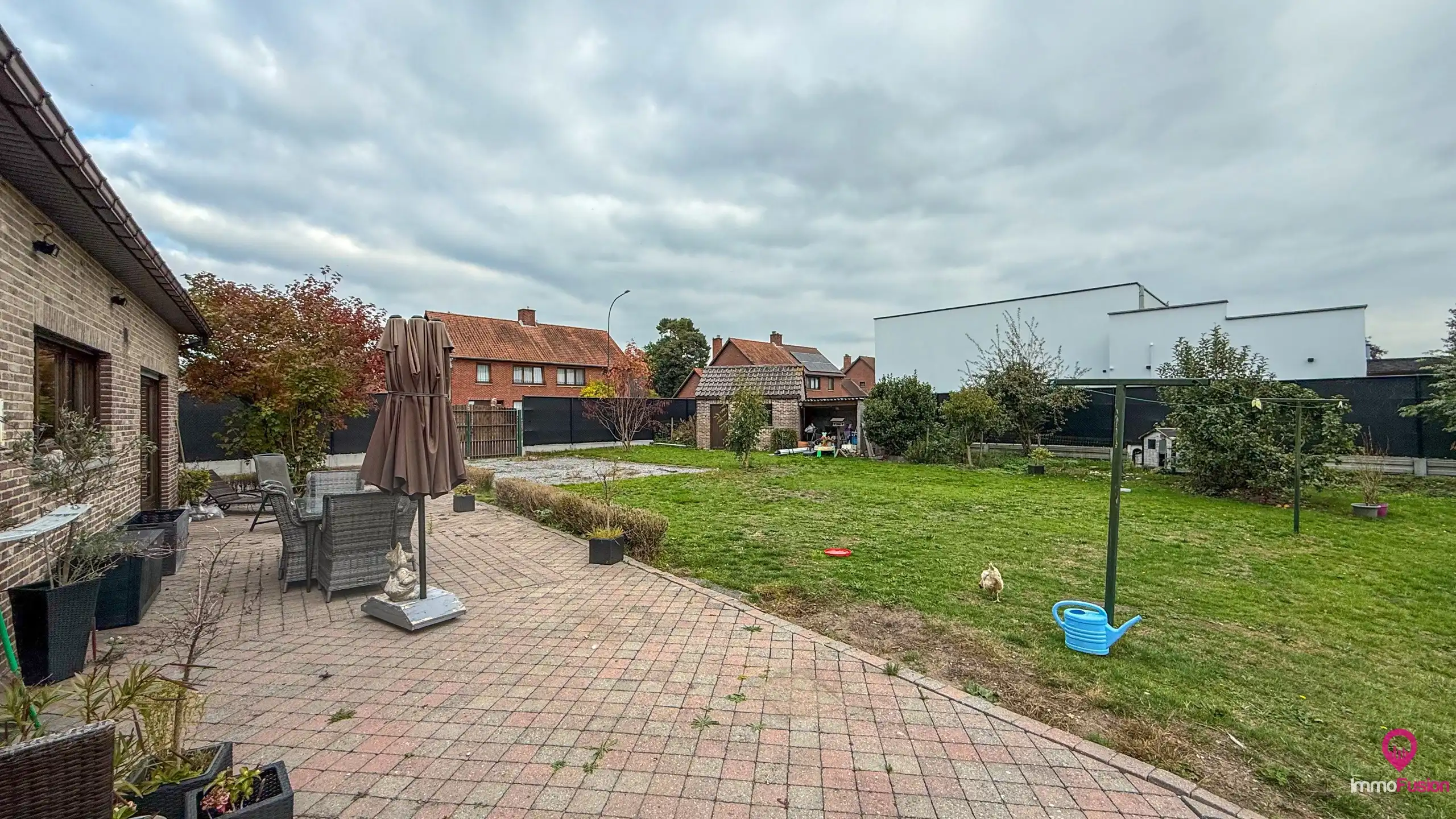 Prachtige landelijke woning met grote omheinde tuin en 3 slpk! foto 33