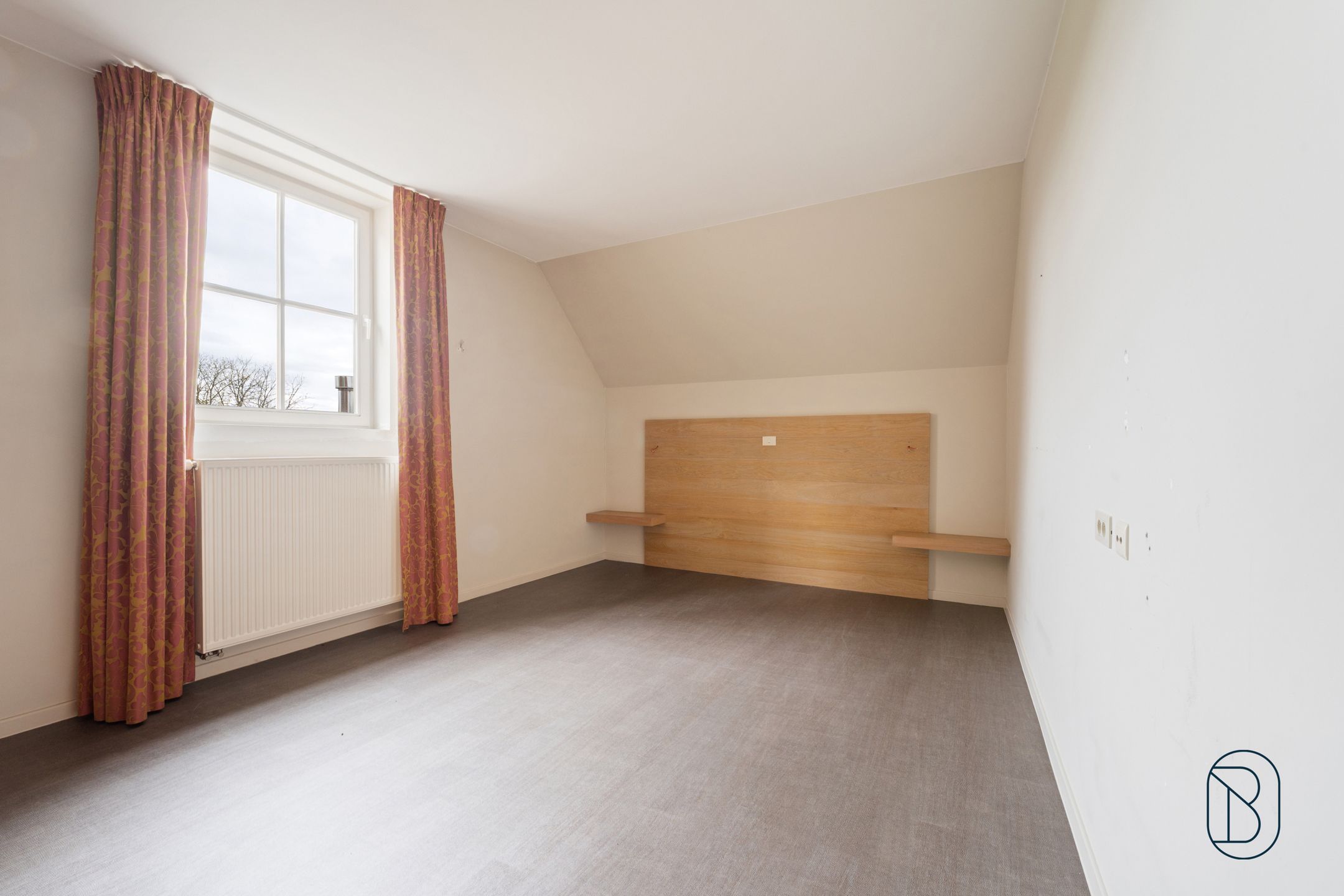 Prachtige hoevewoning met loods en bouwgrond op 2,7 hectare foto 27