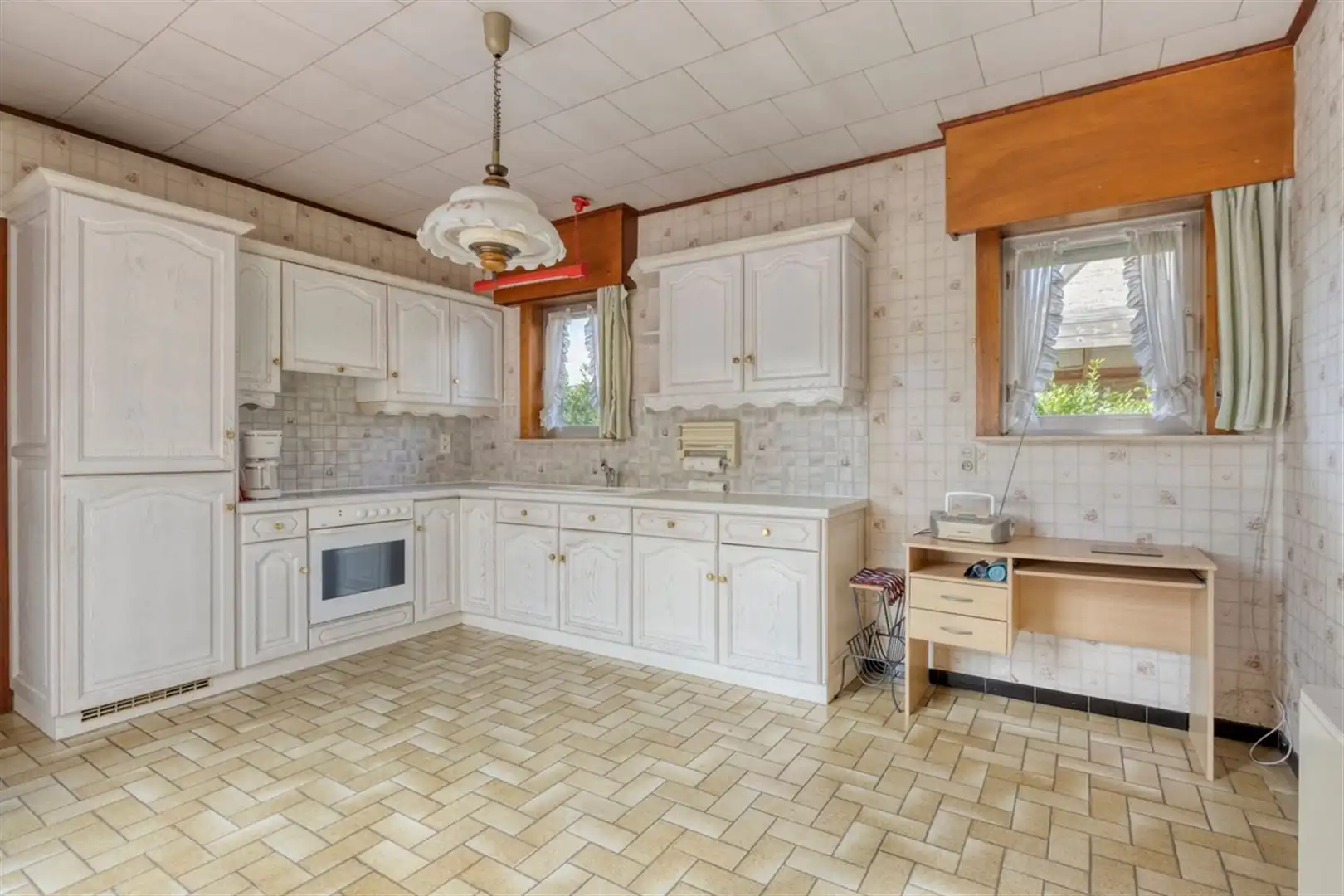 Rustig gelegen, te renoveren bungalow op een perceel van 640 m². foto 9