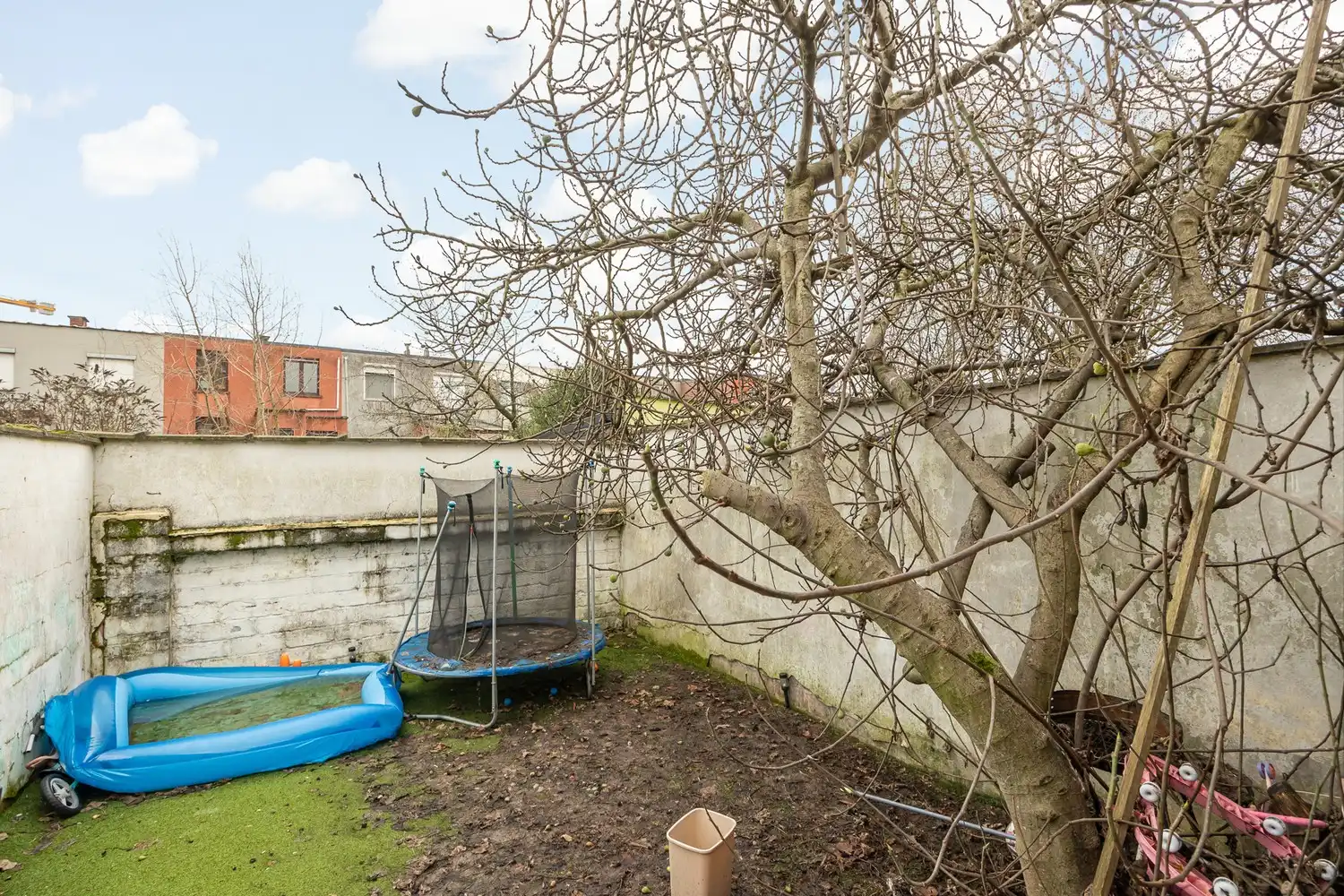 Ruime  woning met 6 tot 8 slaapkamers en veelzijdige woonmogelijkheden foto 26