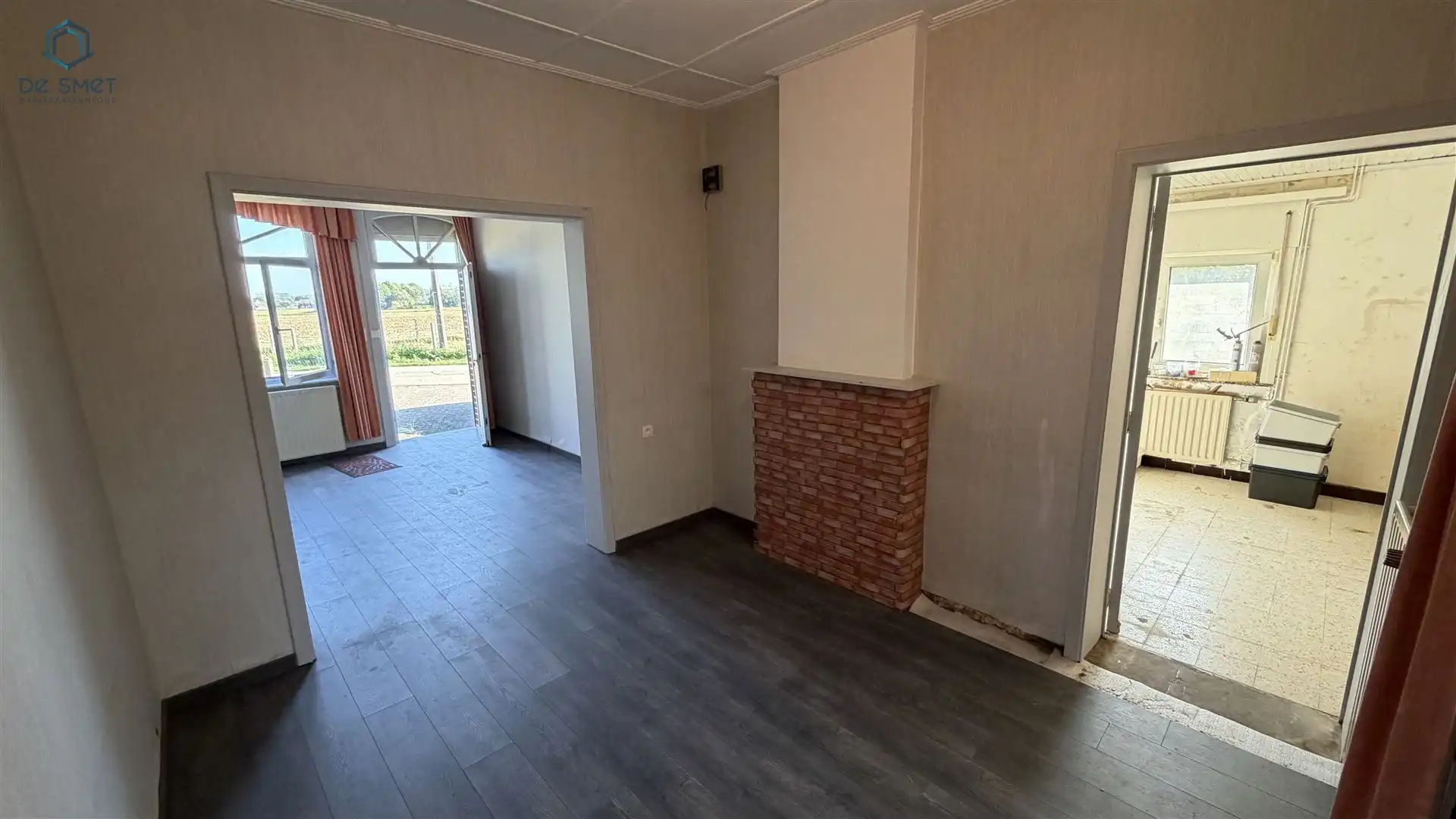 TE RENOVEREN WONING MET 3 SLAAPKAMERS, TUIN EN PRACHTIG UITZICHT IN PAJOTTEGEM foto 2
