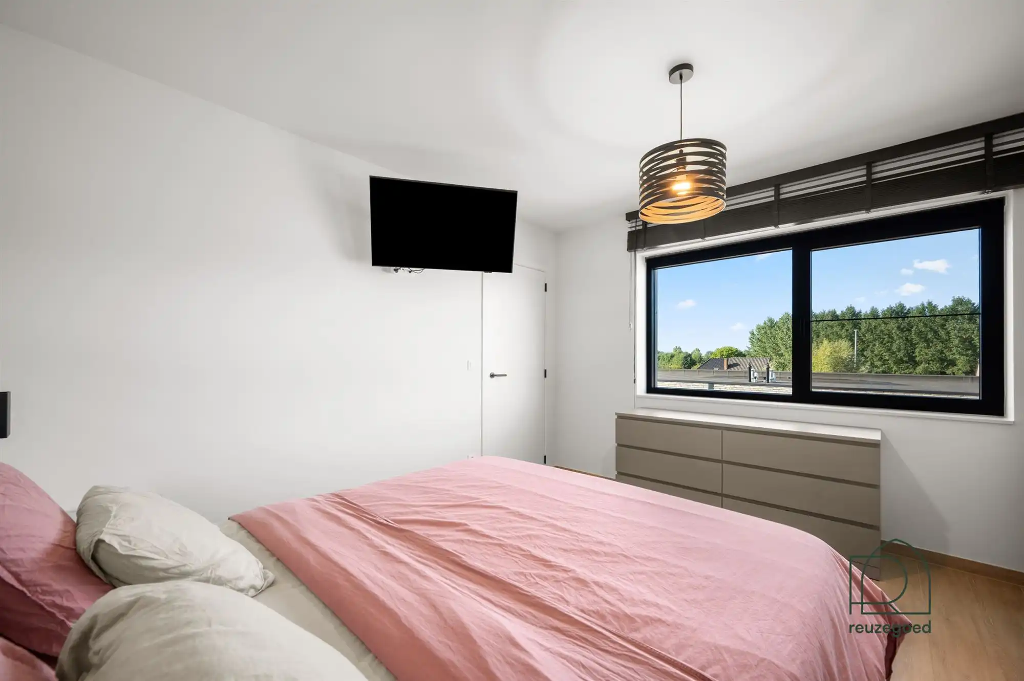 Uniek duplexappartement (3 slpk) met huisgevoel, groene daktuin en zicht op de velden in Kortessem foto 21