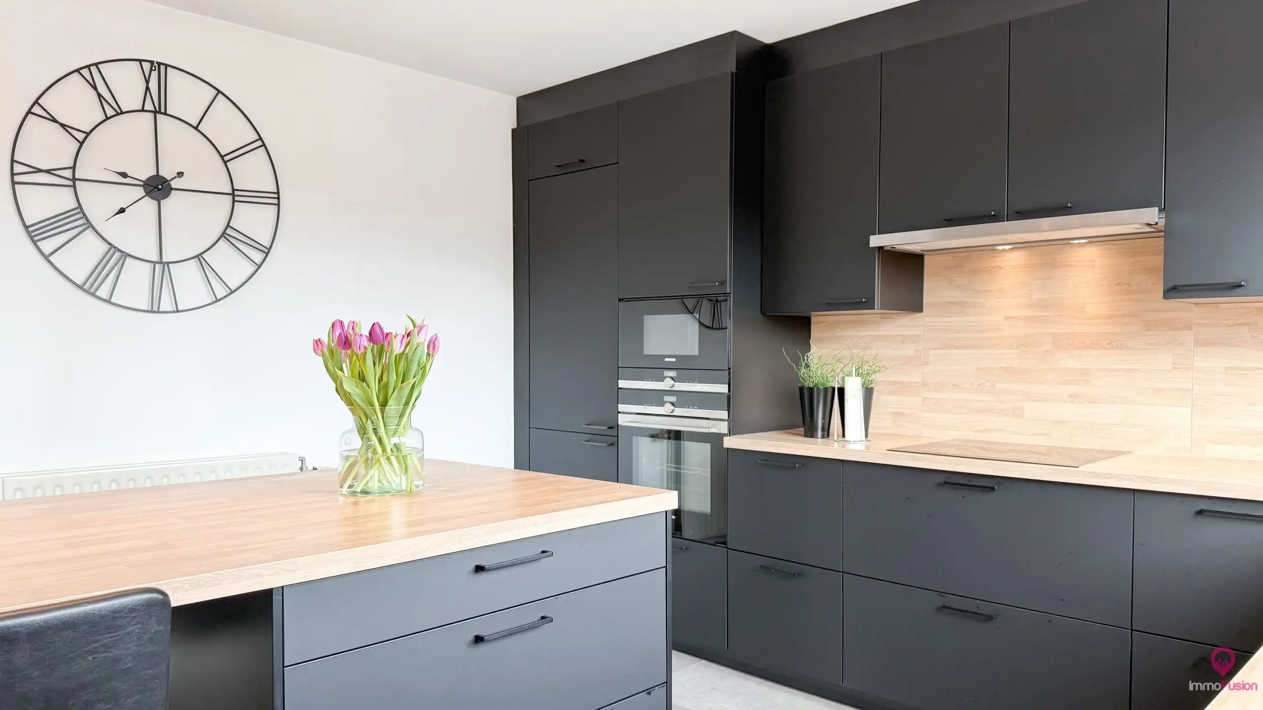 Ruim appartement van 177m² met 105m² terras en 4 slpks! foto 10