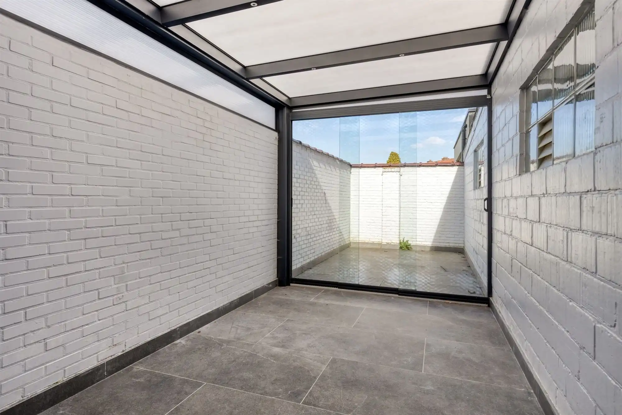 Ruime kangoeroe woning met 5 slk + 2 badk + terras in Lier foto 11