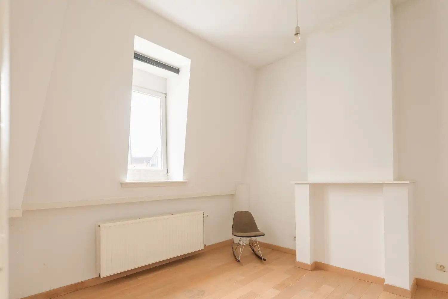 Wonen in een beschermde hoekwoning van Jos Bascourt uit 1894 is wonen in een uniek stuk Zurenborg, zonder renovatieplicht foto 25