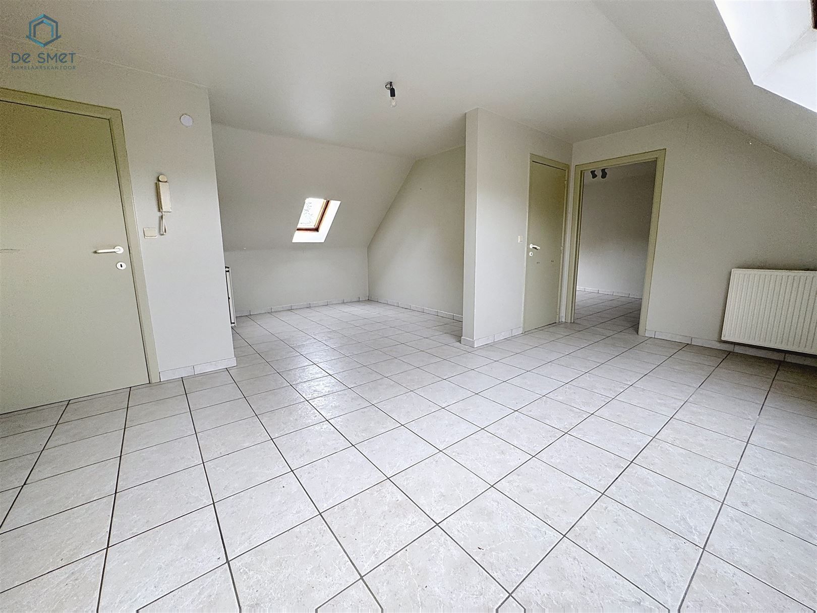 Ruime kangoeroewoning met 5 slaapkamers, 2 garages en tuin in rustige buurt van Brakel foto 21