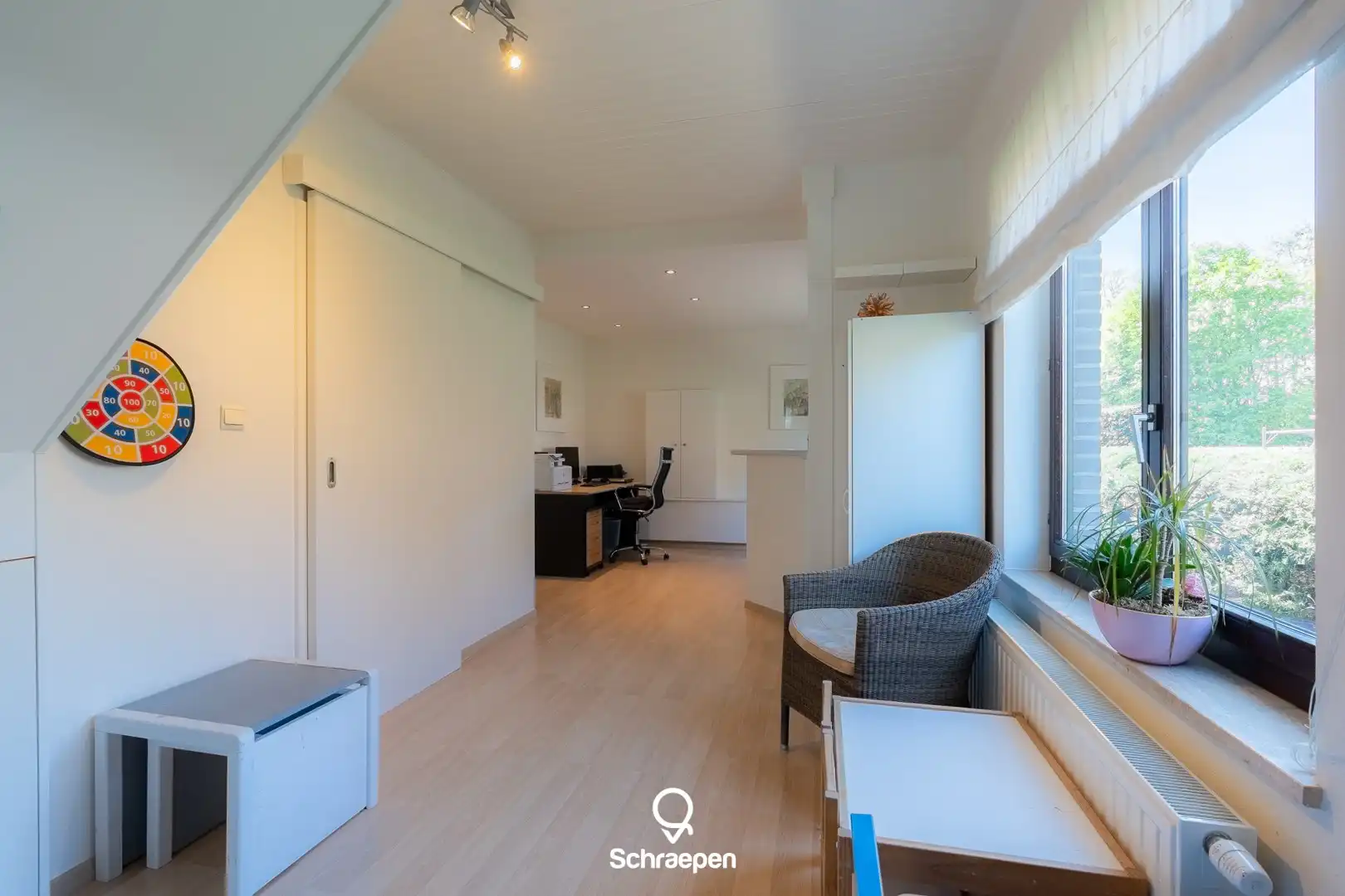 Riante gezinswoning (283&nbsp;m²) met zuid-westelijke oriëntatie op wandelafstand van 'De Basvelden'! foto 12
