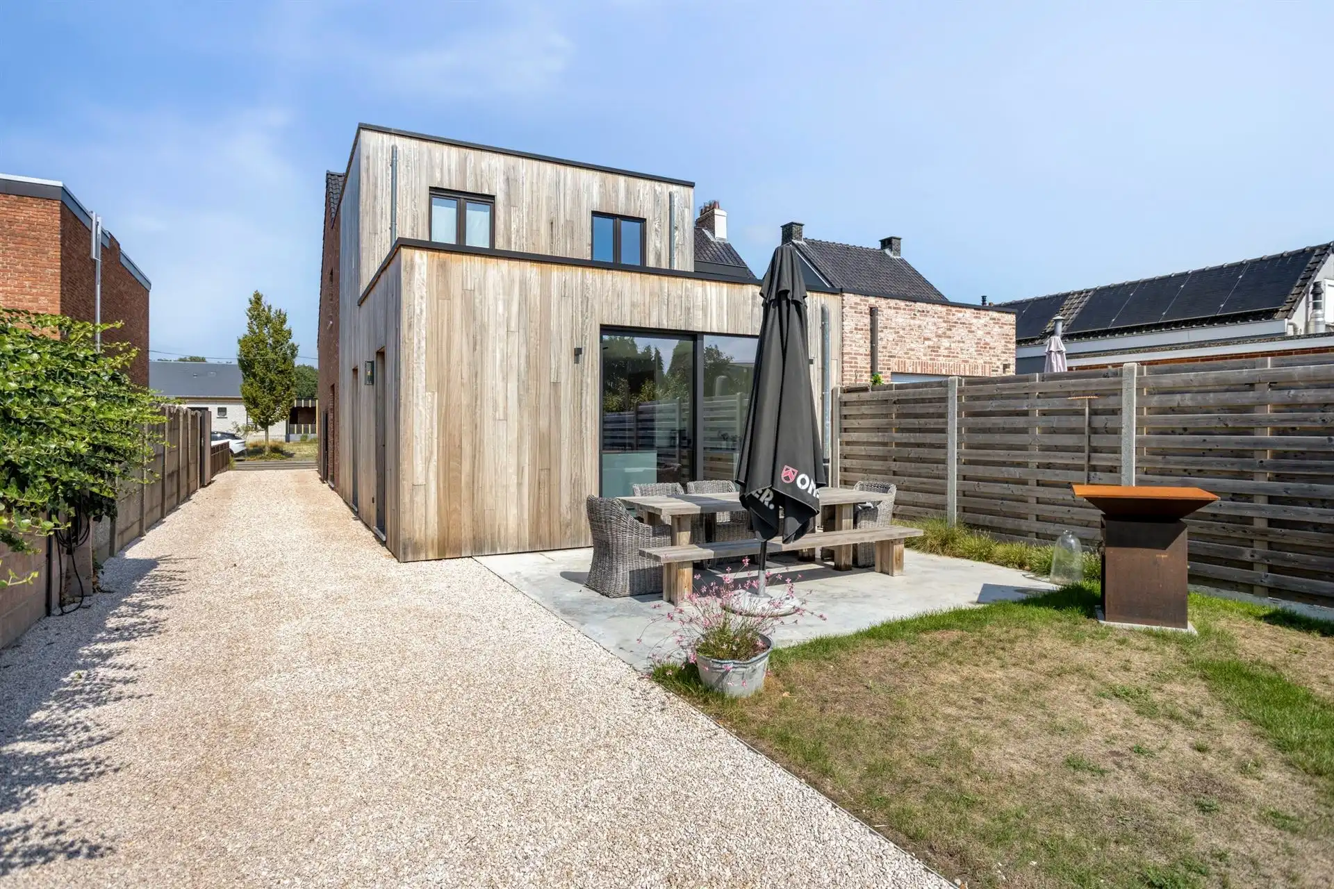 Prachtig gerenoveerde woning met 3 slpk's te Nijlen. foto 22