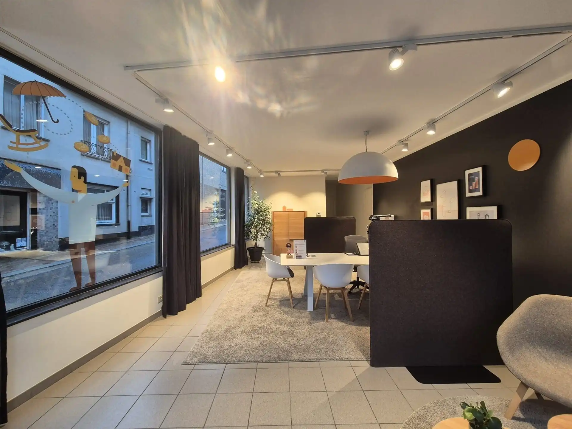 Handelspand te huur op topligging in Wetteren. foto 3