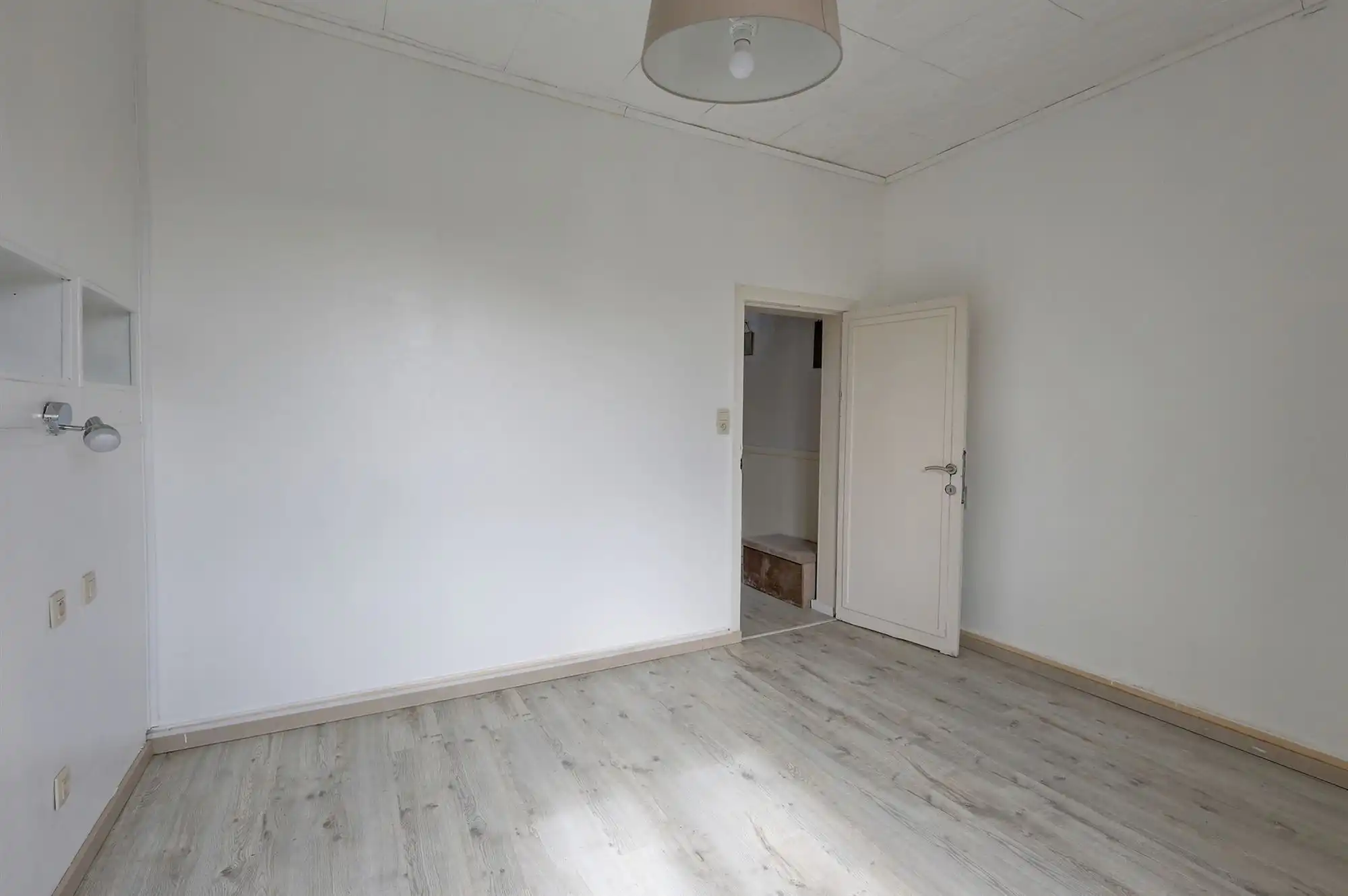 Woning met drie slaapkamer en optionele garage foto 7