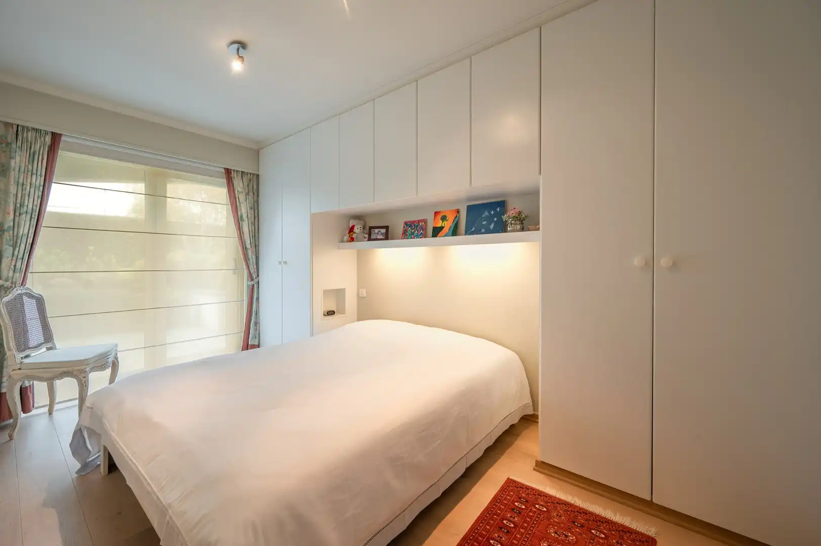 Uniek appartement van ongeveer 300 m2 met een prachtige privatieve tuin. foto 25