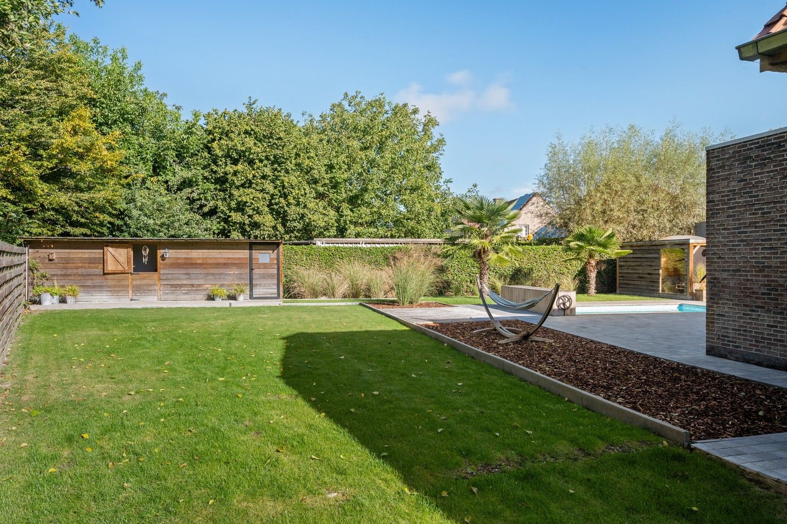 Instapklare en energiezuinige villa met zwembad en loods aan de voet van de Vlaamse Ardennen foto 13