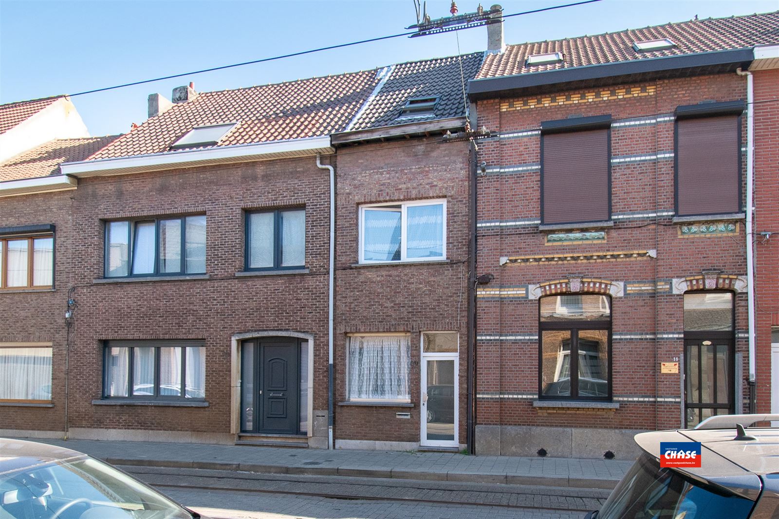 Hoofdfoto van de publicatie: IN OPTIE !!! Starterwoning met 3 slaapkamers en garage