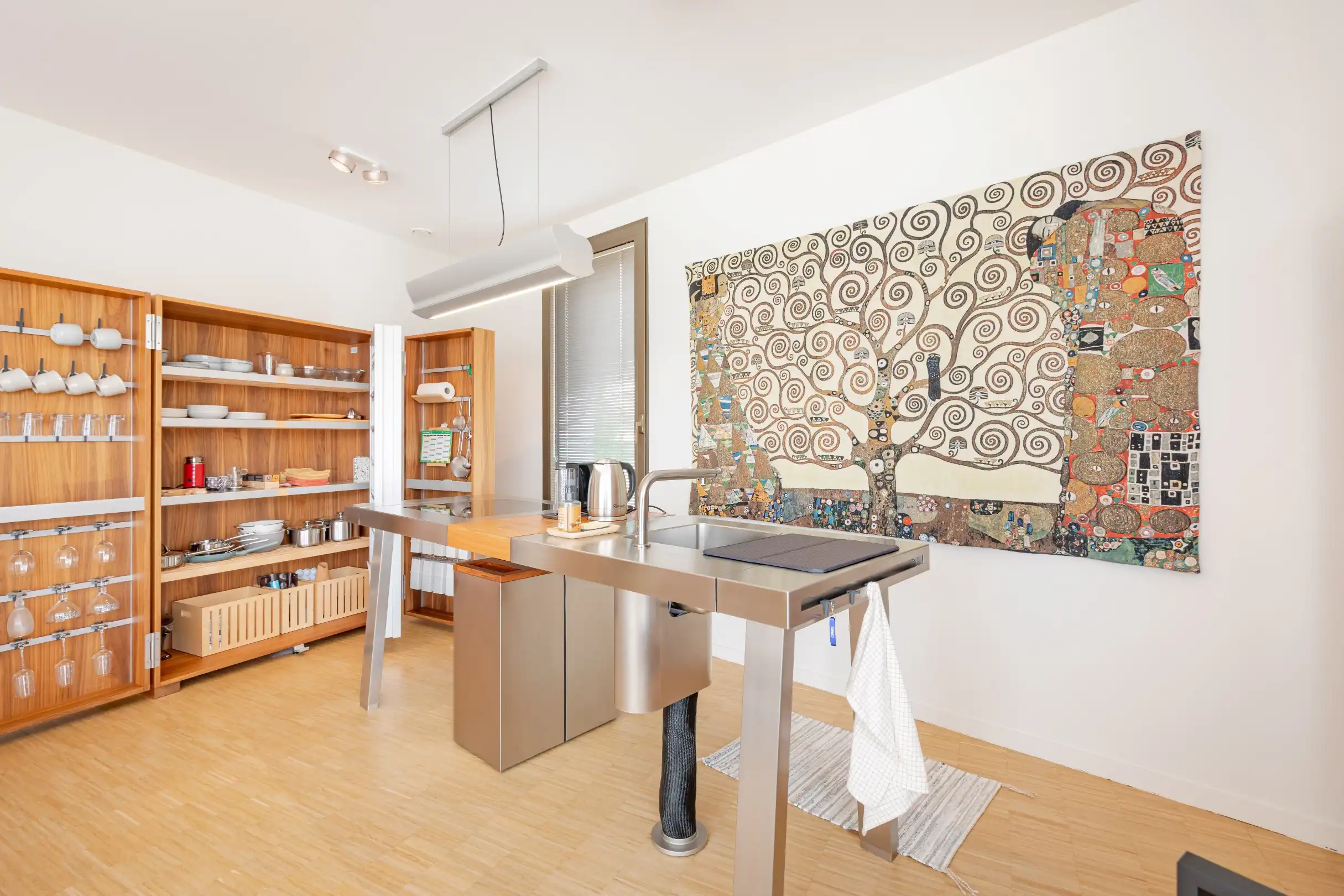 Exclusief gemeubeld en volledig ingericht appartement aan de Vaartkom! foto 6