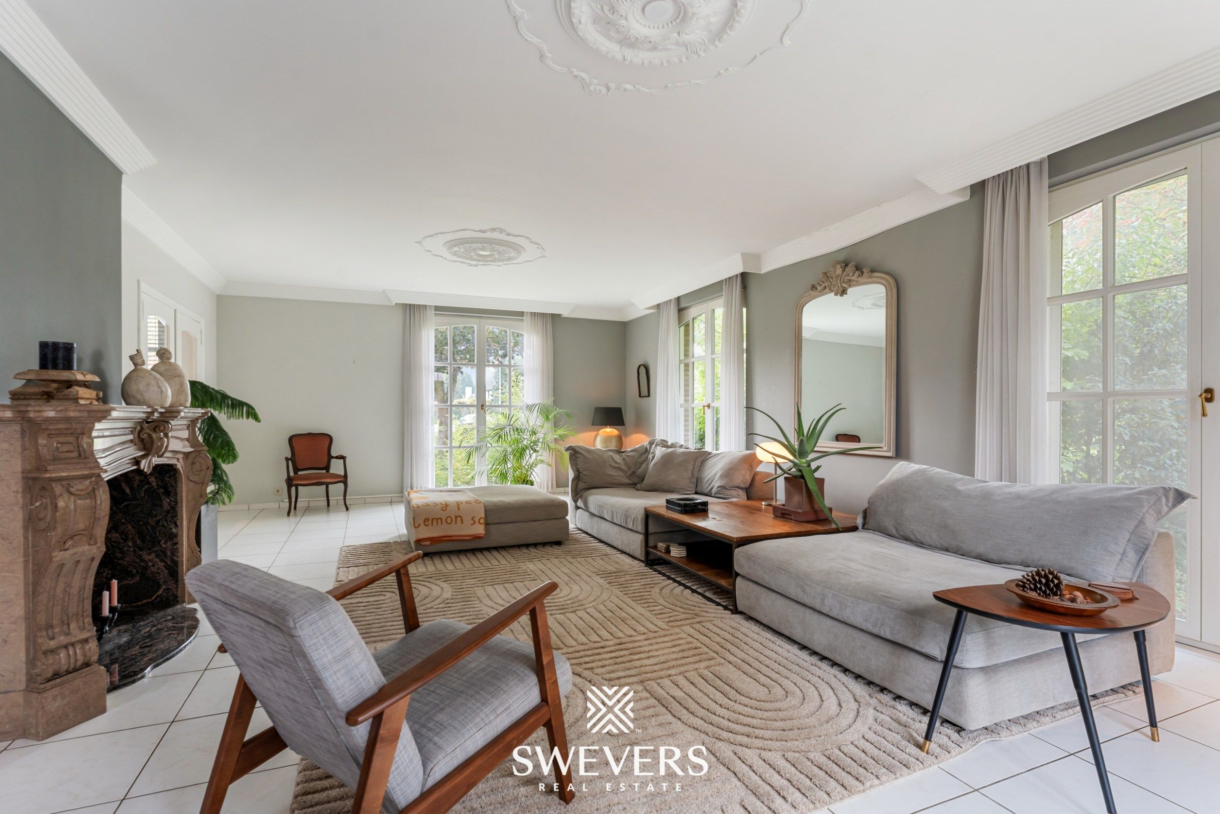 Klassieke villa op royaal perceel foto 9