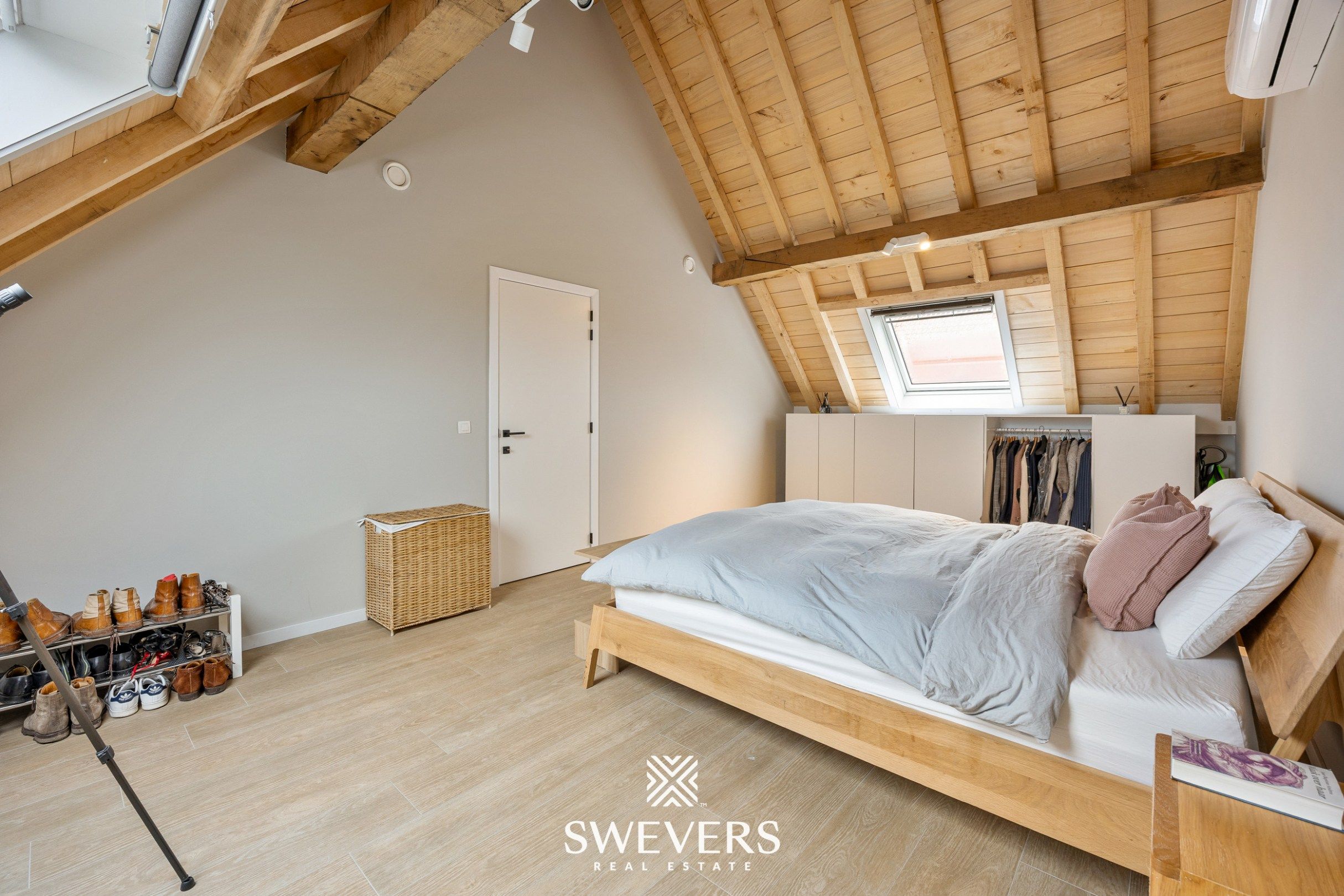 Comfort, luxe en energiezuinigheid in een recente woning te Kortessem foto 23