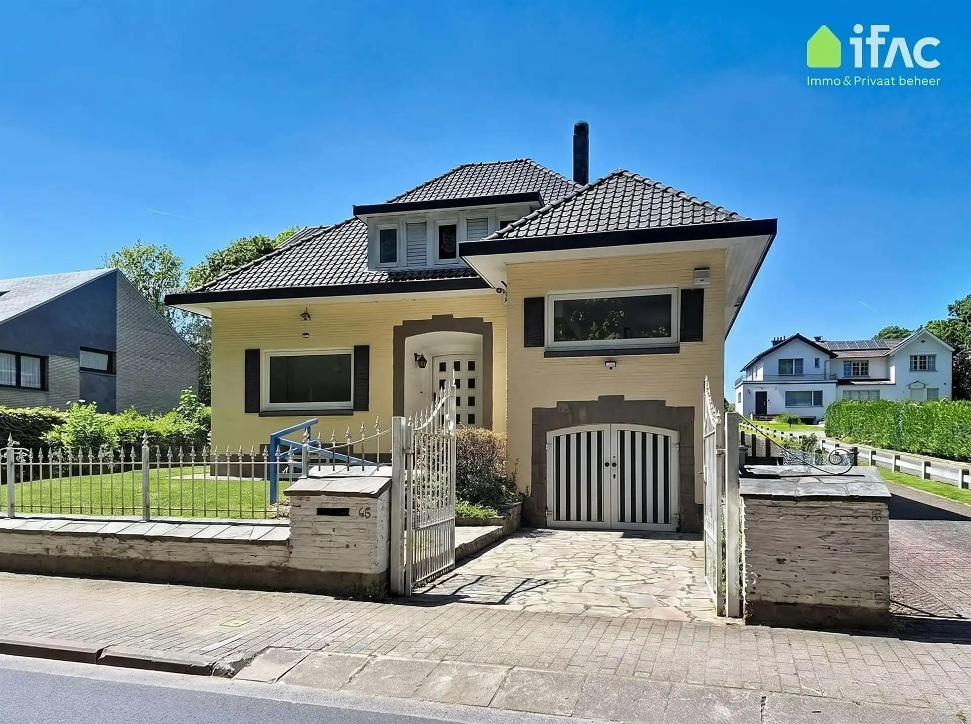 Prachtige te renoveren villa met ZW-gerichte tuin  foto 2