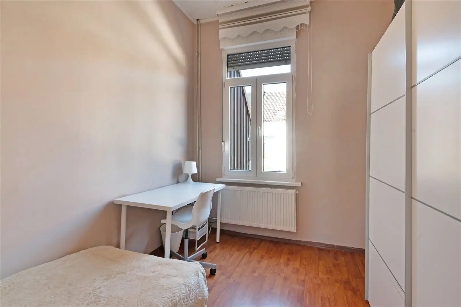 Woning met 4 slaapkamers en buitenruimte in Gent centrum. foto 10