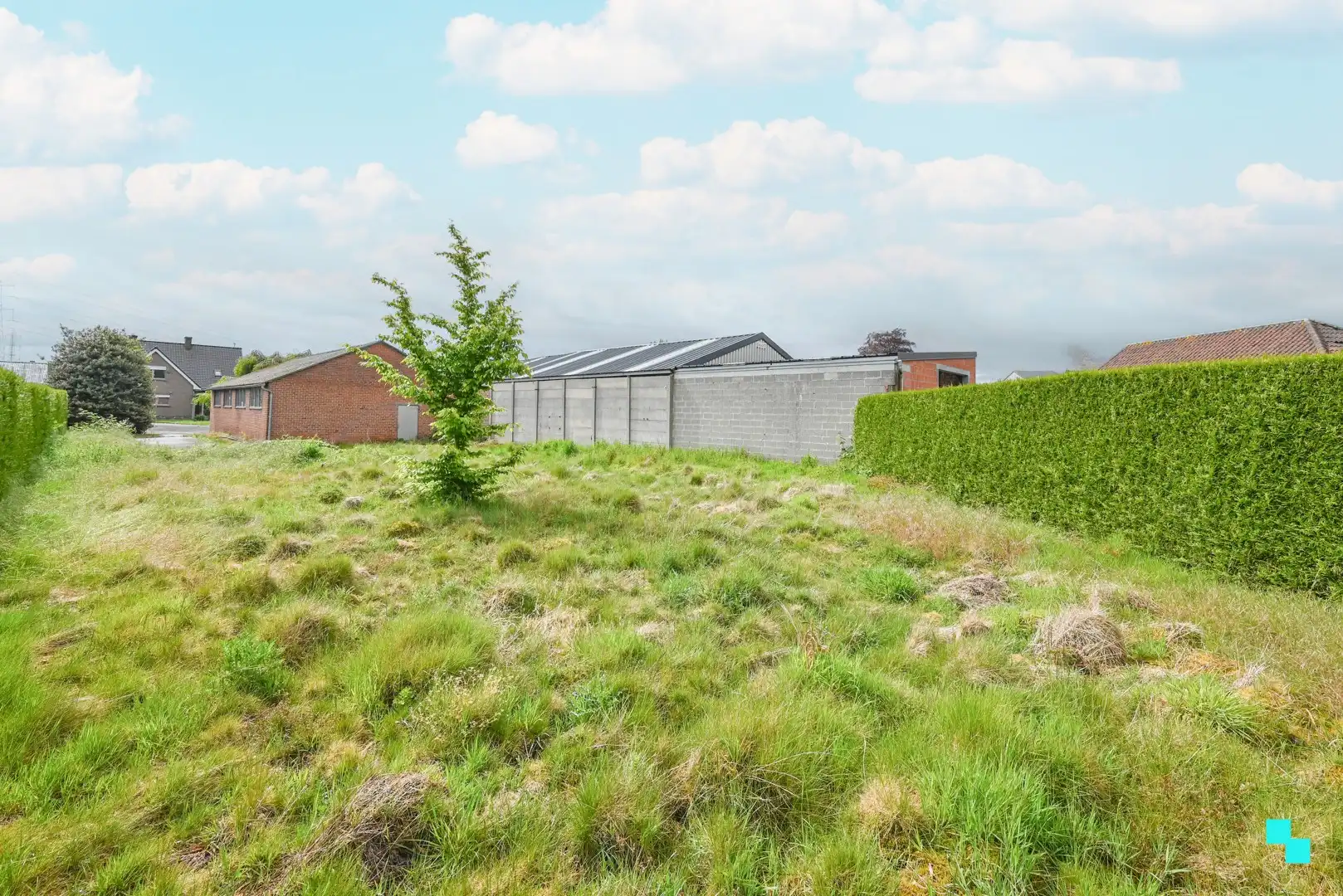 Alleenstaande woonst met atelier/loods foto 20