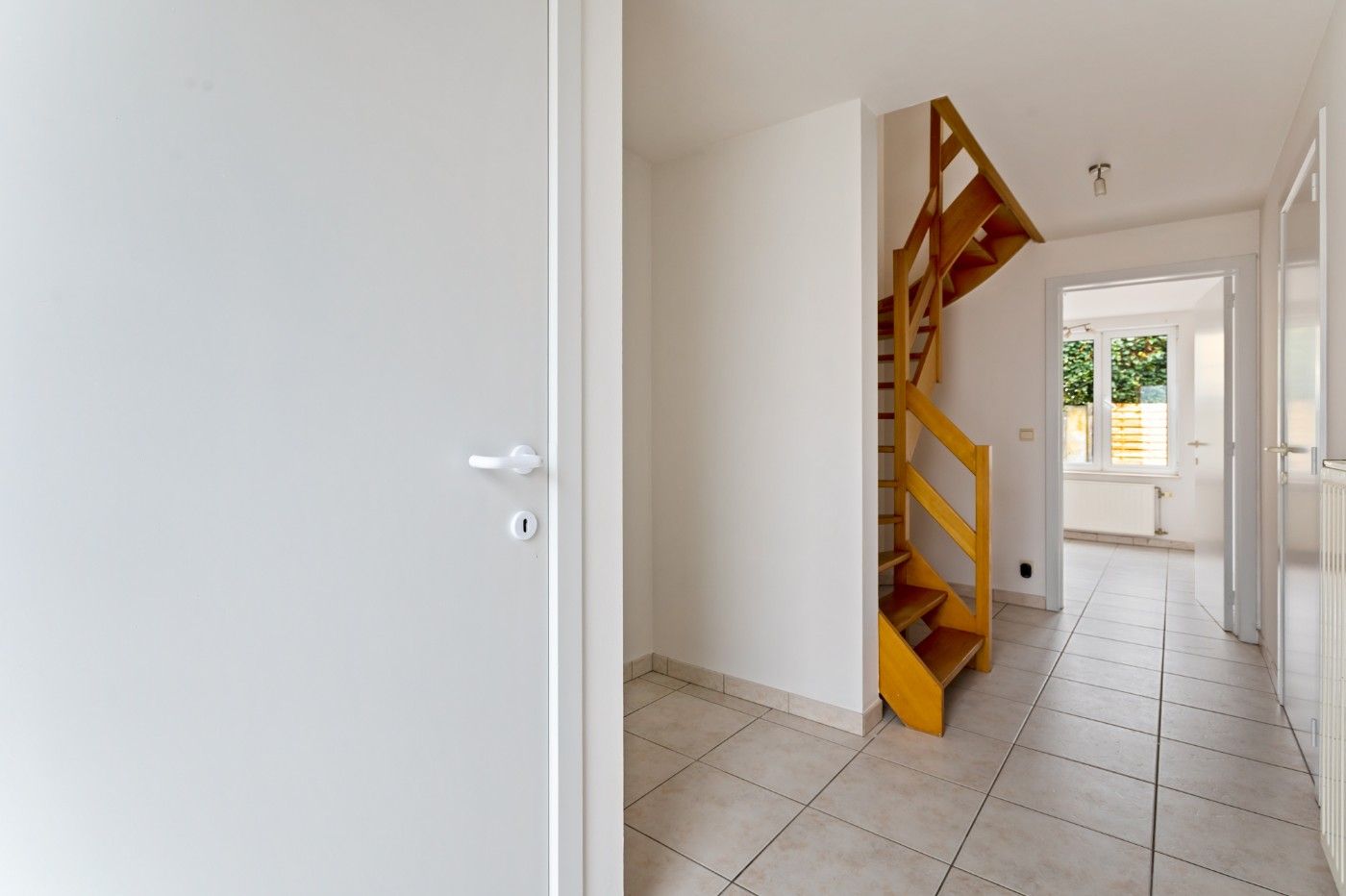 Ruime, instapklare woning met 3 à 4 slpk., inpandige garage en tuin foto 18
