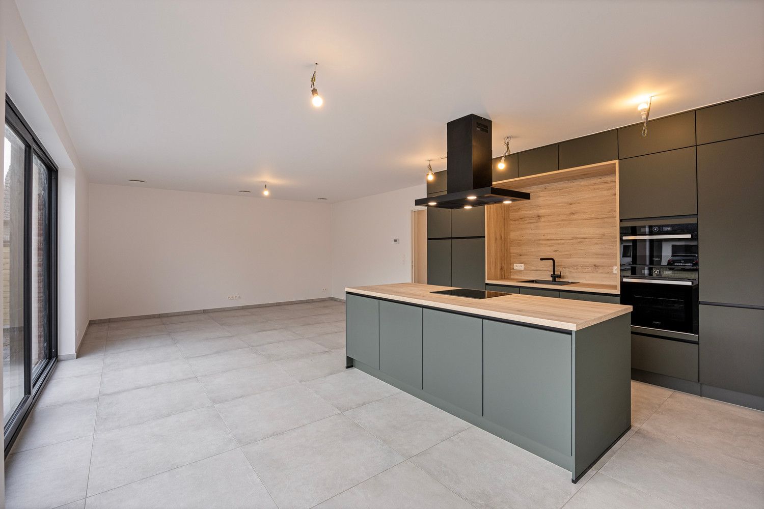 NIEUWBOUWWONING - 3 SLPKS - RUSTIG GELEGEN - E-PEIL <15! foto 9