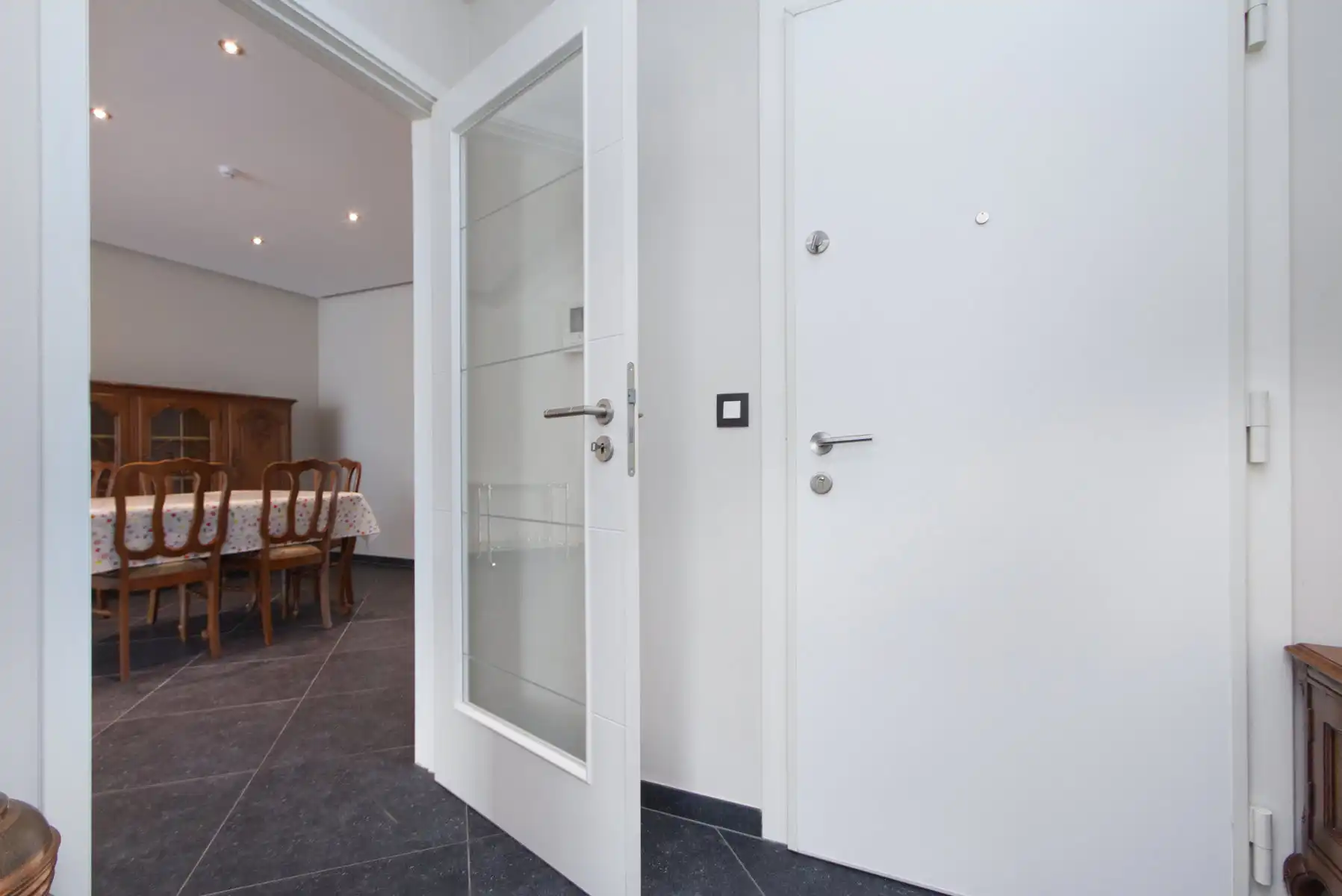 APP - 2 tot 3 SLK - 2 TERRASSEN - GARAGEBOX - KELDER - LIFT foto 2