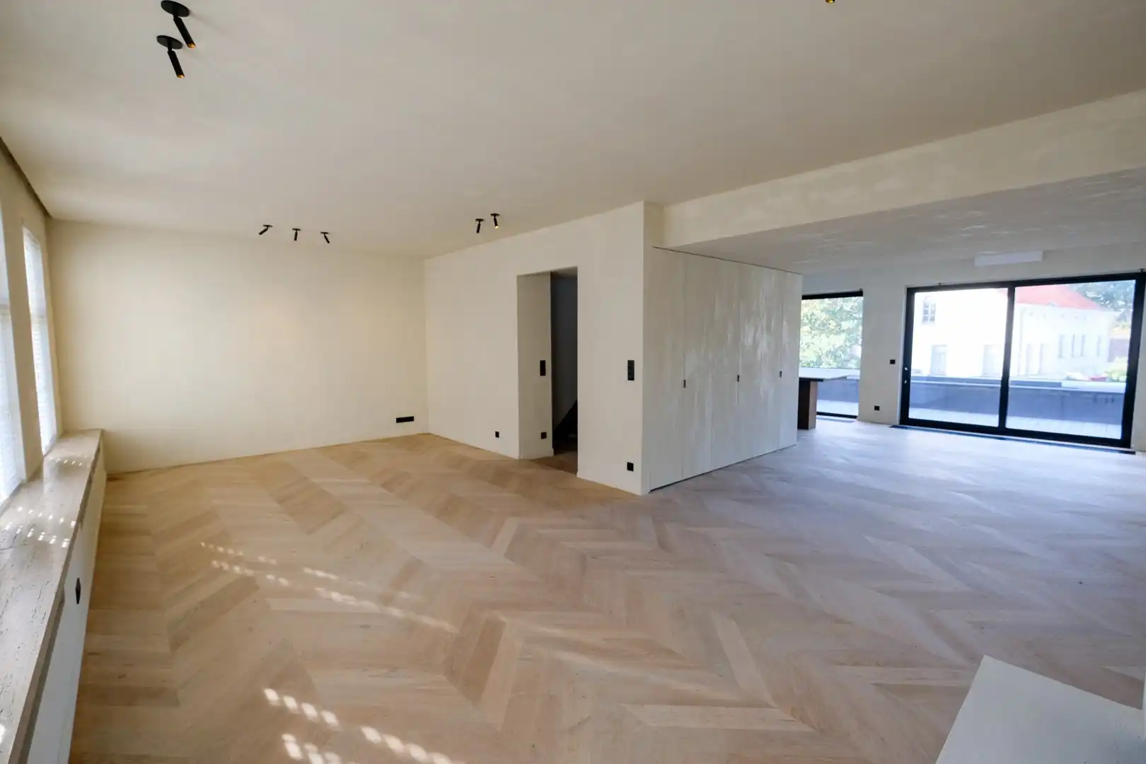 Luxueus appartement te huur op topligging in Maldegem! foto 2