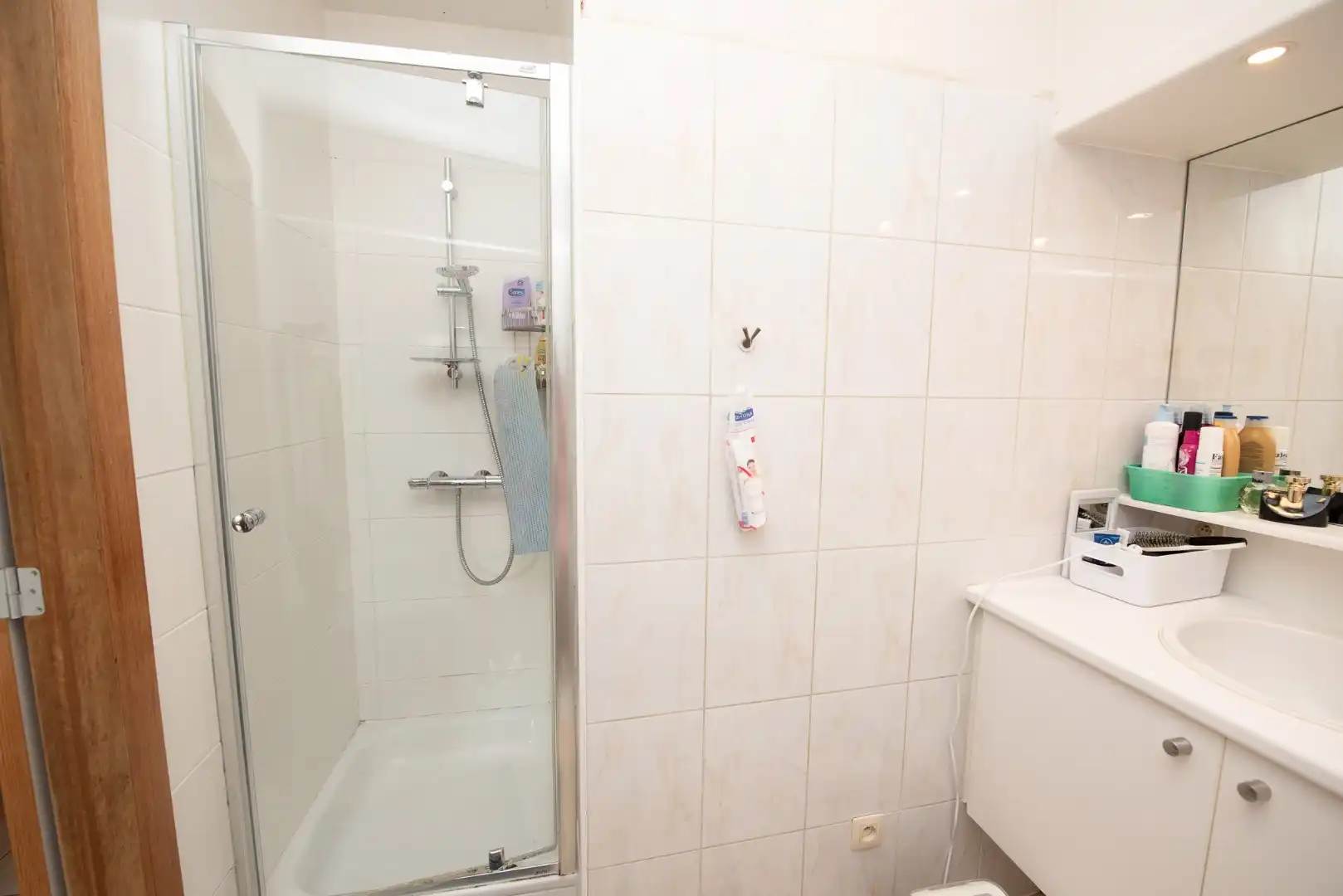 Gelijkvloers appartement in centrum Waregem met ruim terras & garage foto 9