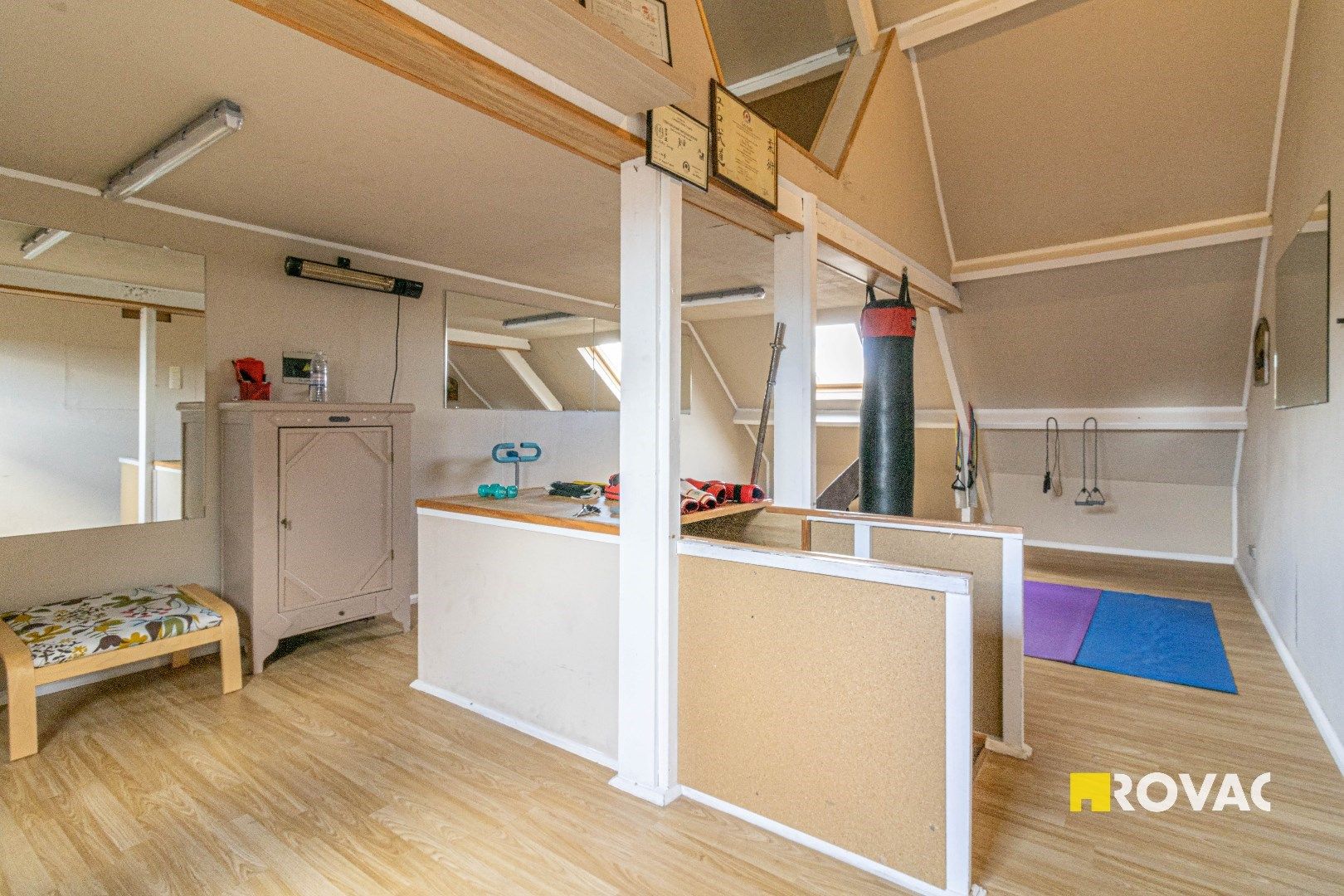 Rijwoning met 2 slaapkamers (mogelijks 3) en koer foto 17
