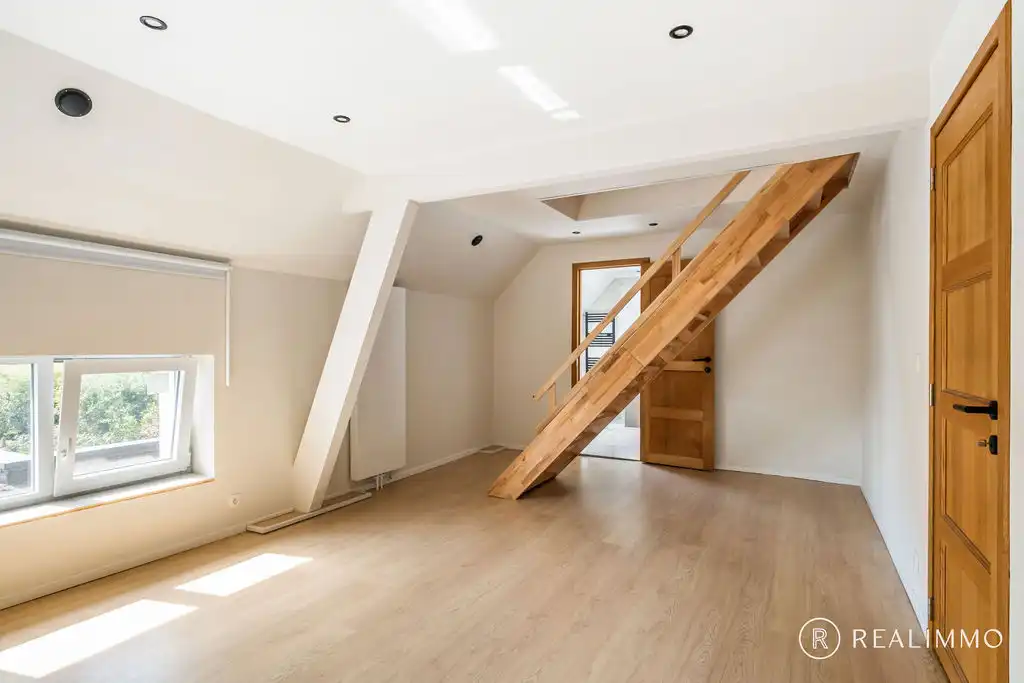 Instapklare woning met 4 slaapkamers in Brakel foto 13