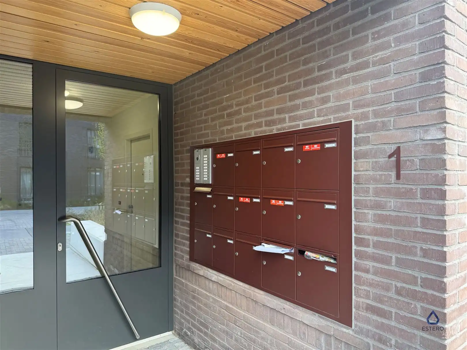 Energiezuinig nieuwbouwappartement met parking te Regatta foto 2