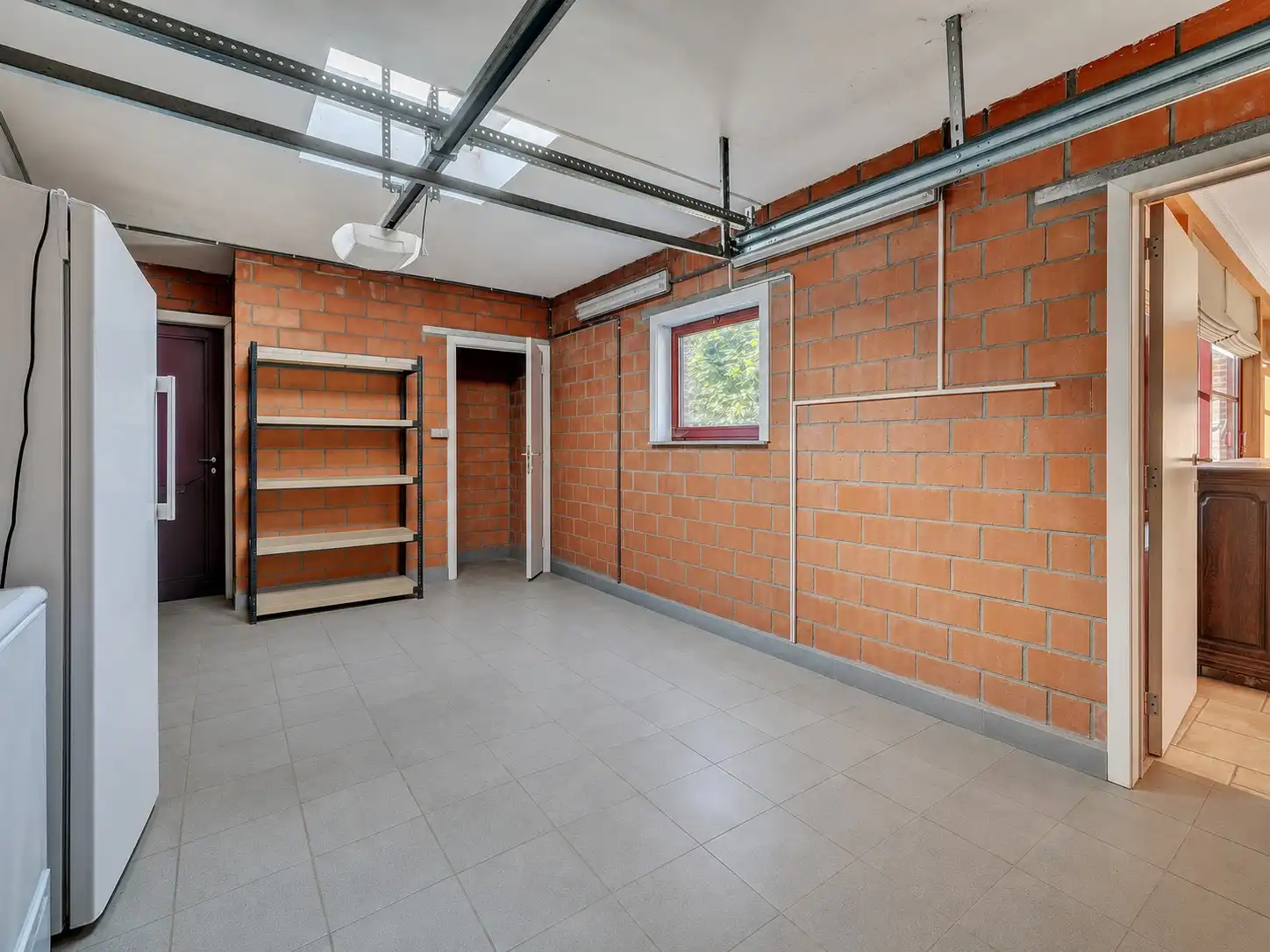 Karaktervolle gezinswoning met 3 slpks, garage en tuin foto 20