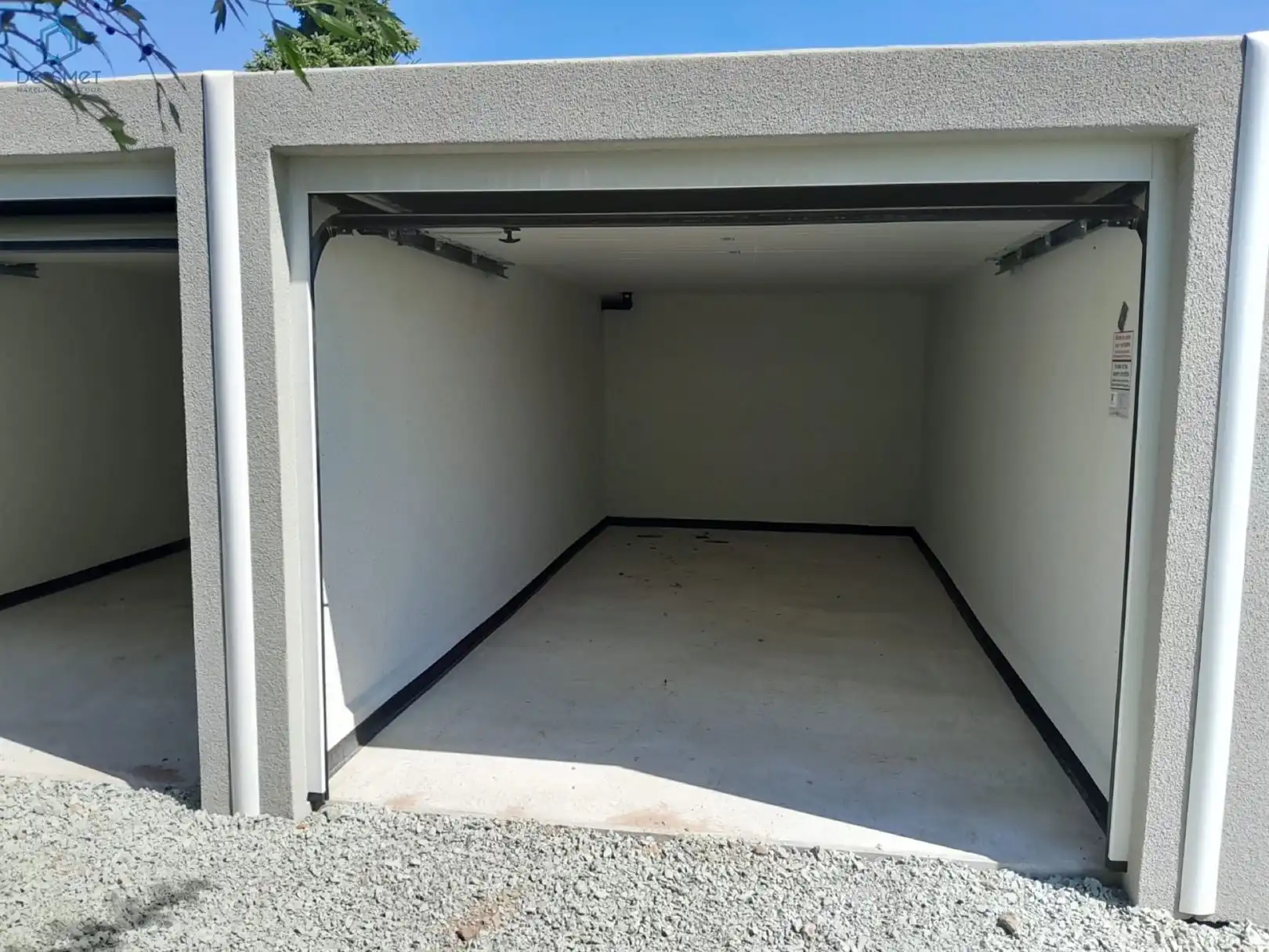 Parking/Garagebox foto 5