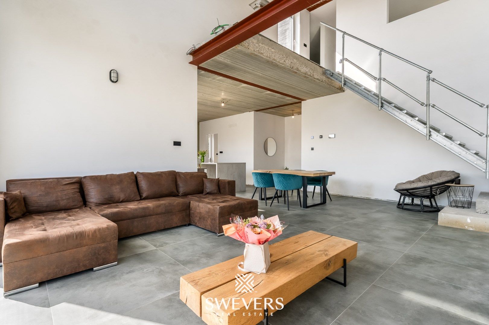 Industrieel chique recent gebouwde woning te Herk-de-Stad  foto 5