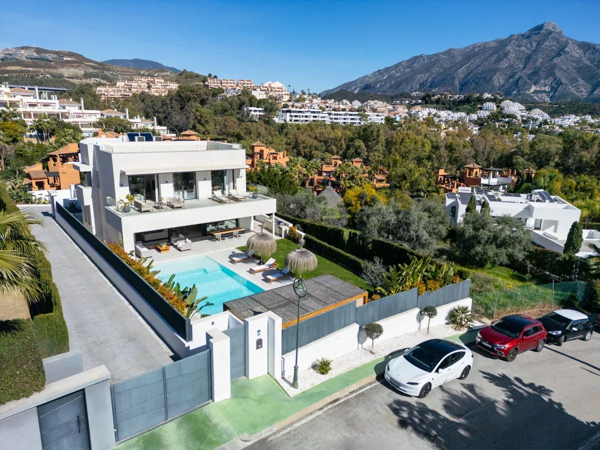 Stijlvol wonen in La Cerquilla – moderne luxe in het hart van Marbella’s Golf Valley foto 25