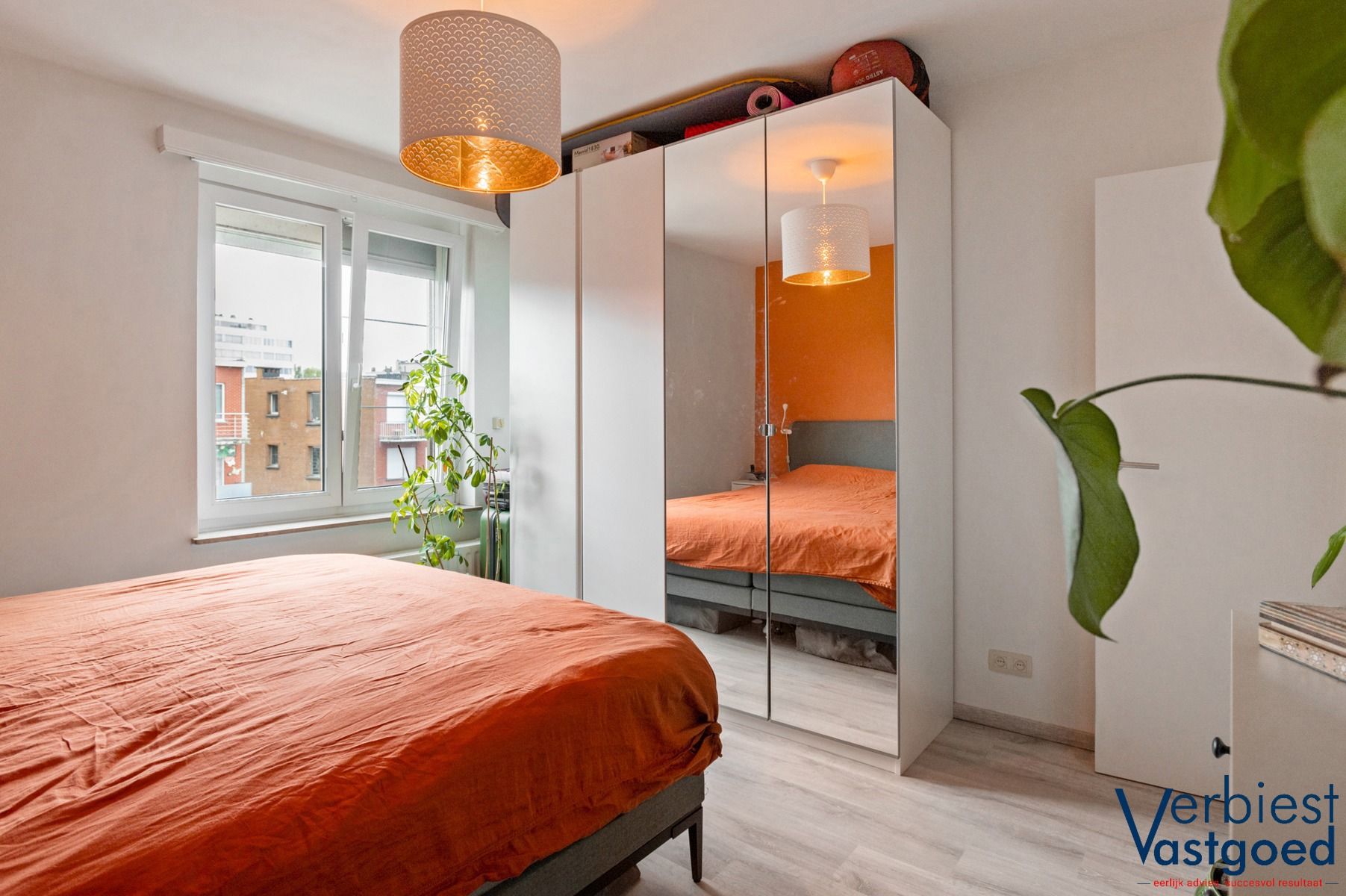 Energiezuinig appartement met garage in hartje Merksem. foto 12