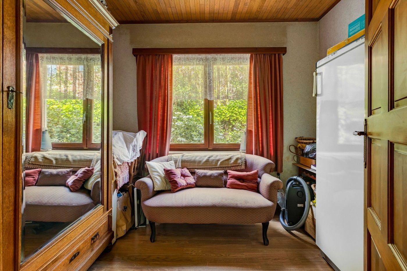 Vrijstaande laagbouwwoning met 3 slpk., inpandige garage en tuin foto 15