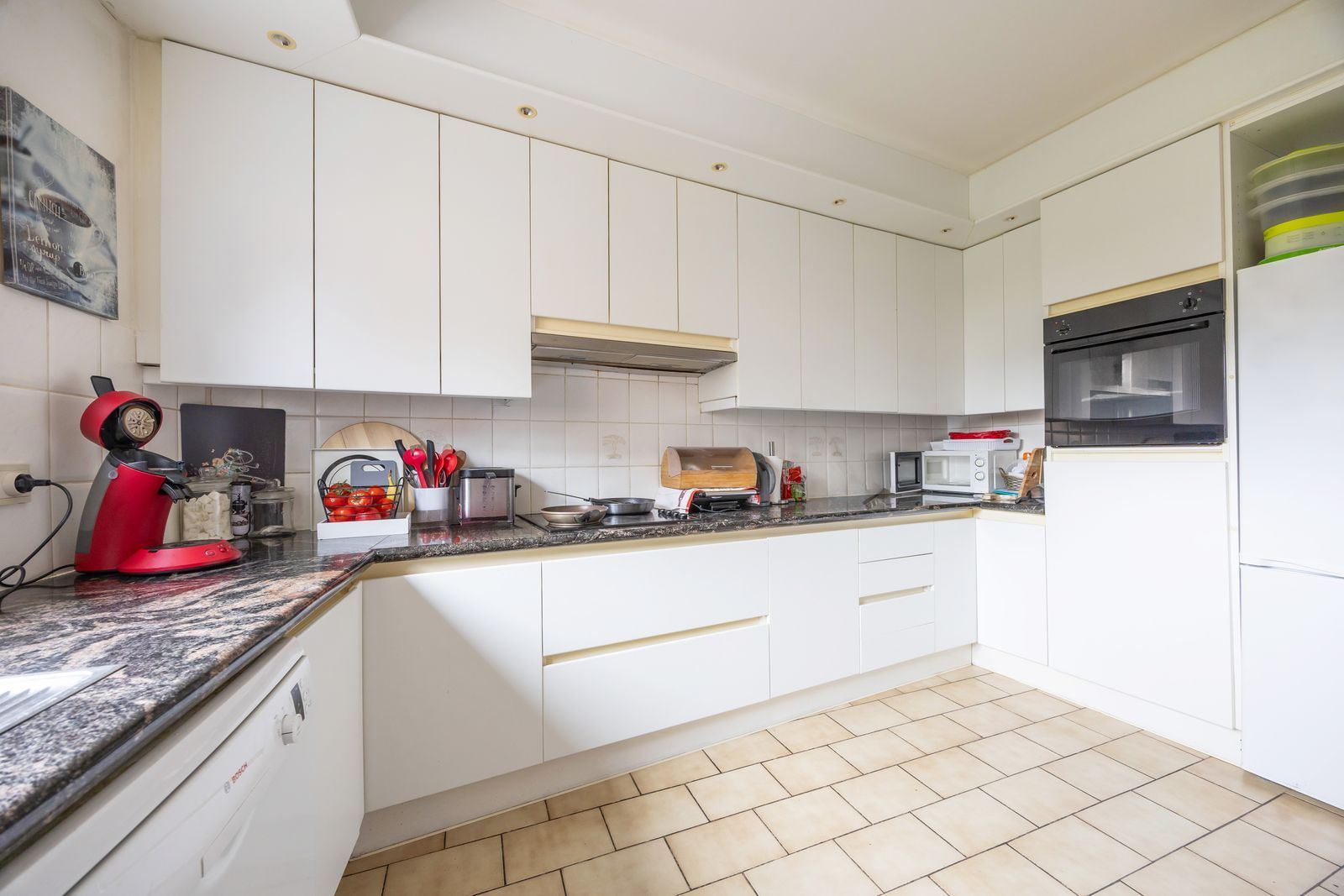 Charmante rijwoning met zonnige binnentuin foto 5