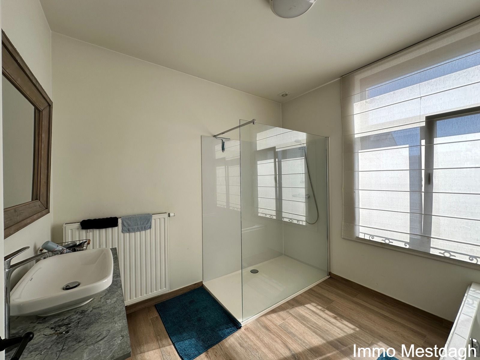 Top appartement binnen ring Diest, met terras foto 15