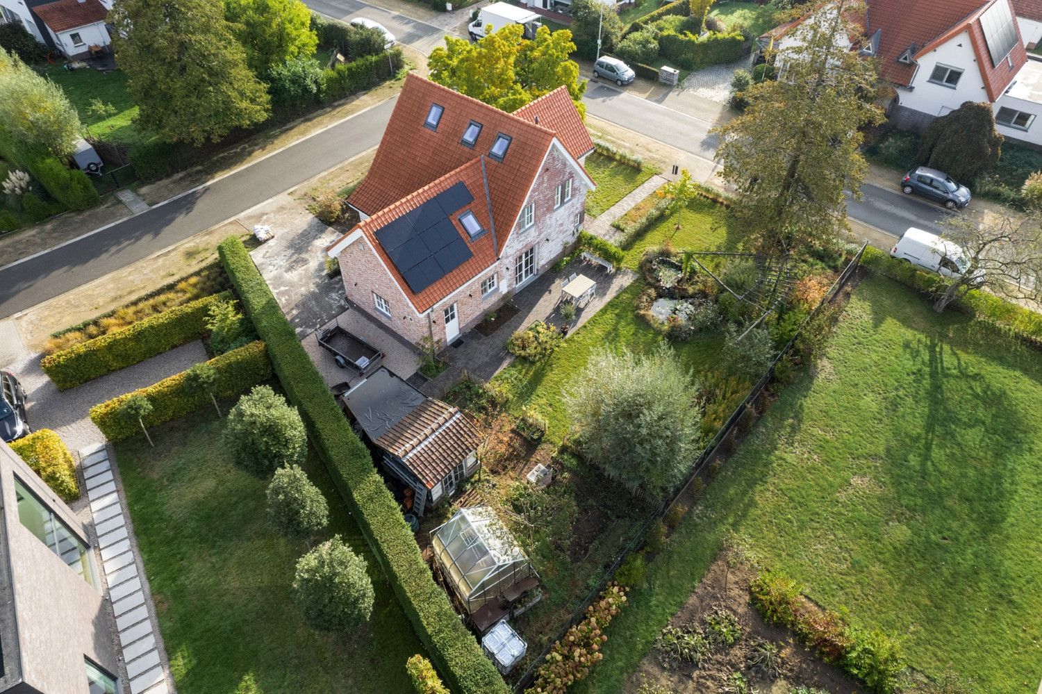 VOLLEDIG GERENOVEERDE WONING OP TOPLOCATIE! foto 29