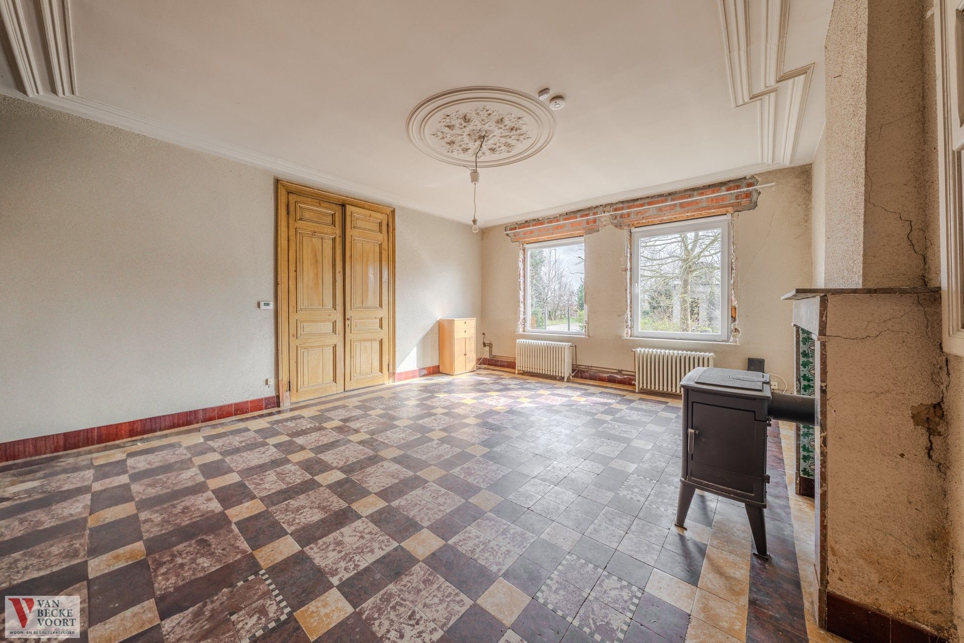 Te renoveren hoeve op 1,6 ha foto 6