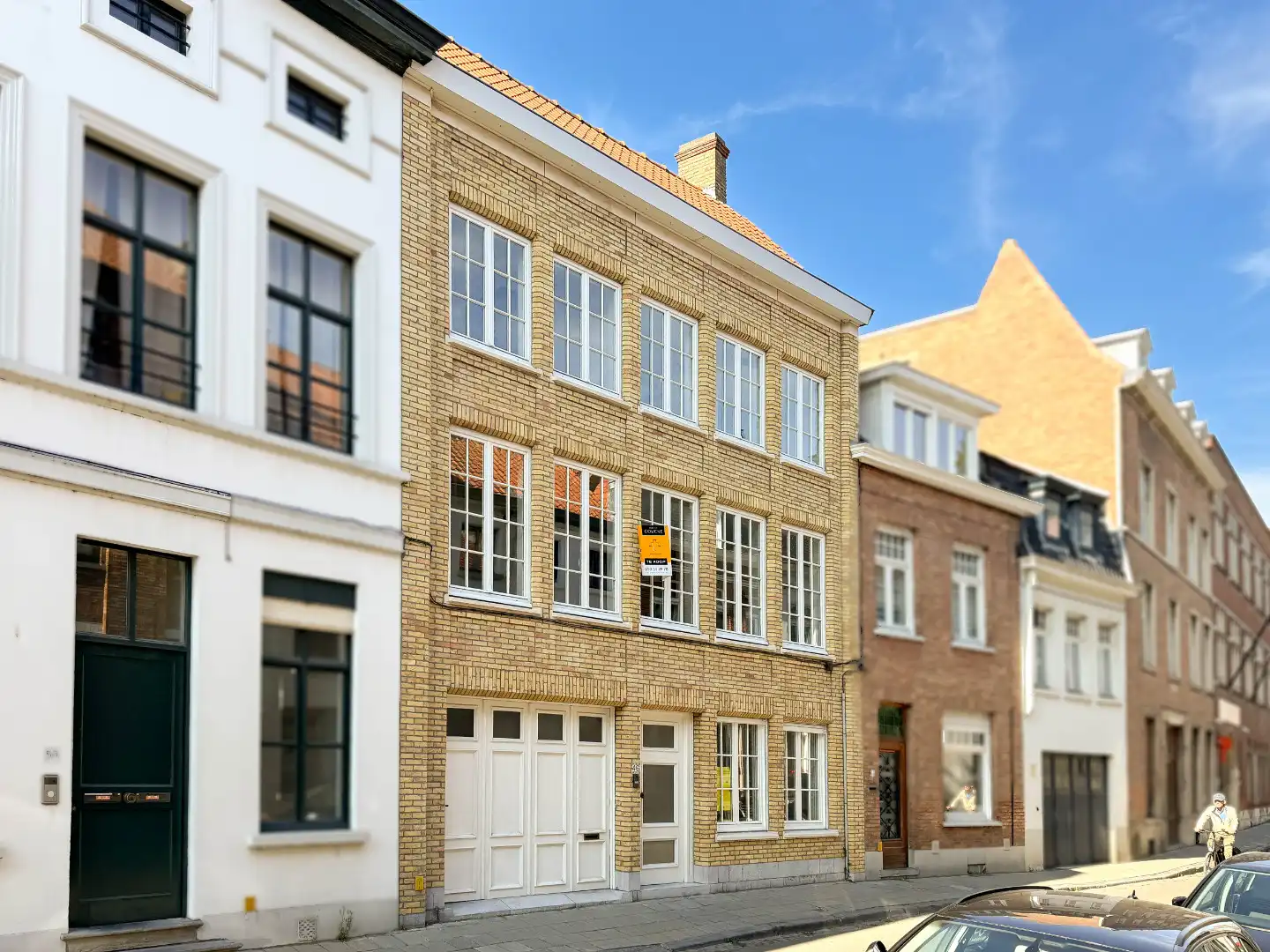 exclusief gerenoveerde herenwoning met garage, zonnige stadstuin en terrassen in het historische hart van Brugge foto 31